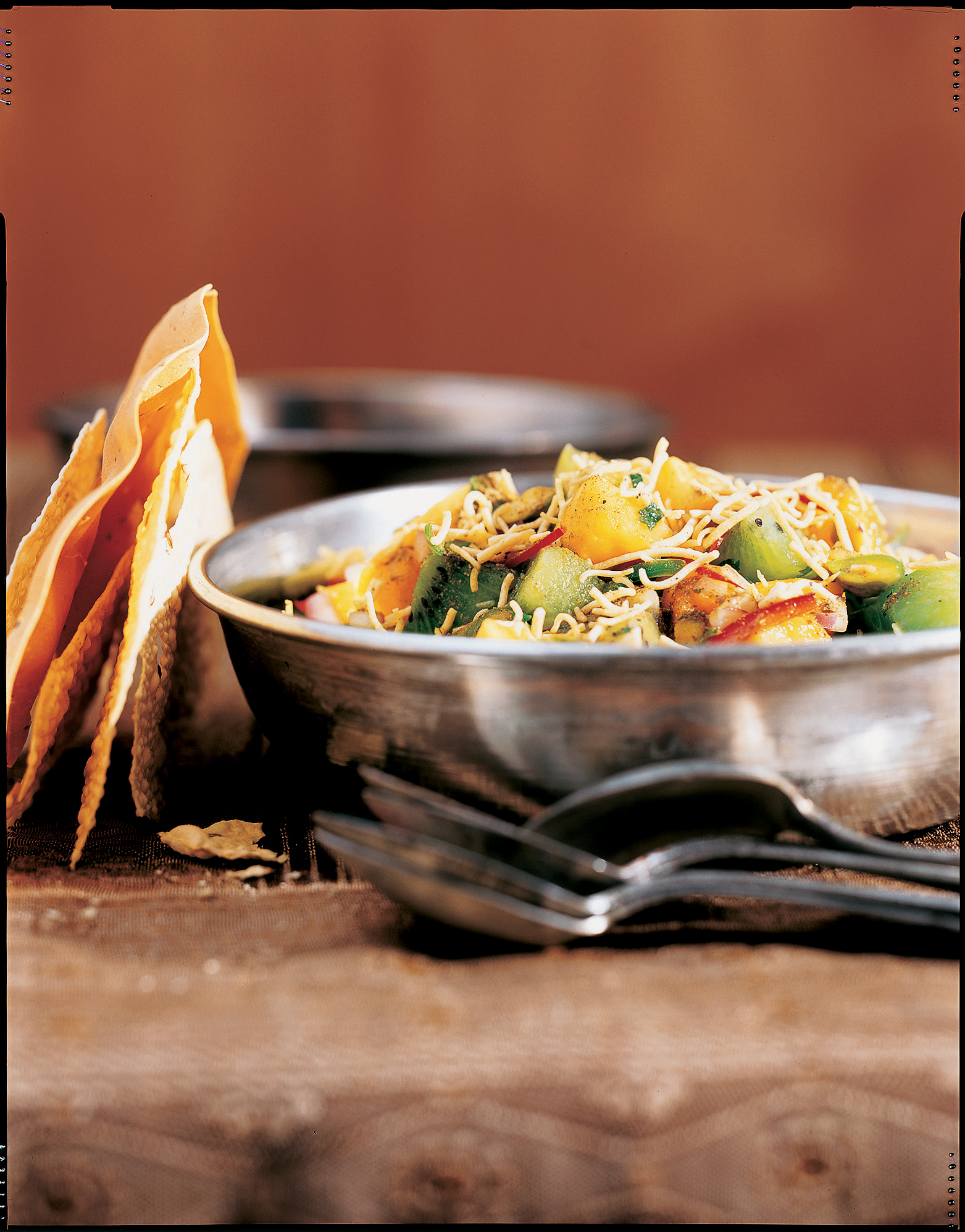 papaya-kiwi-chaat-with-pistachios