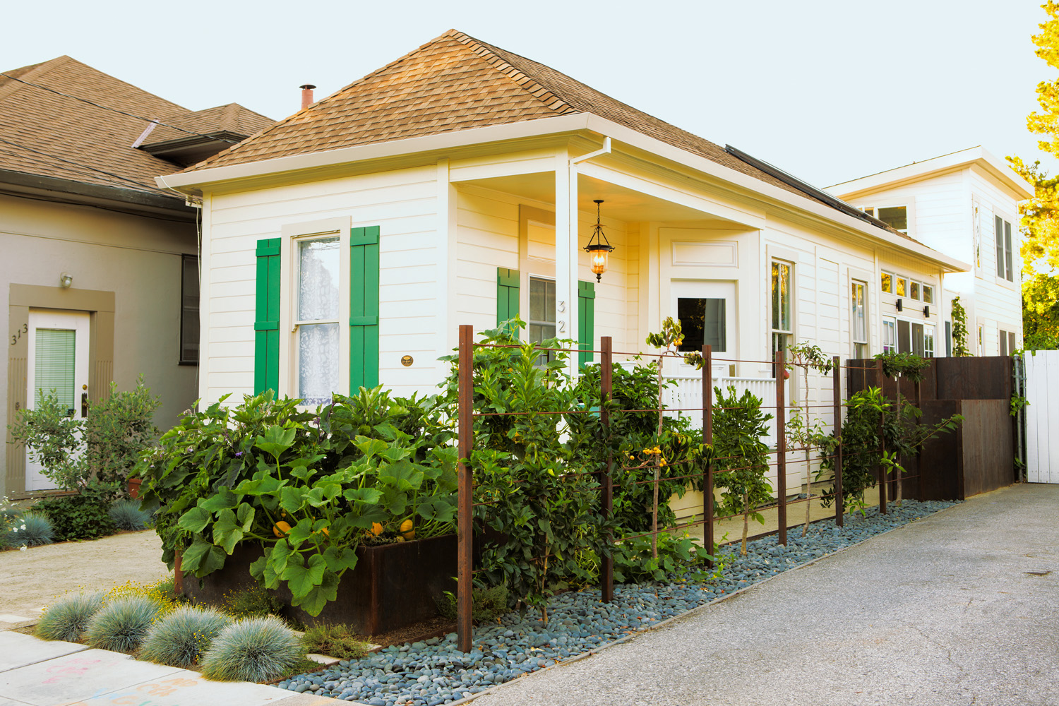 postage-stamp-garden