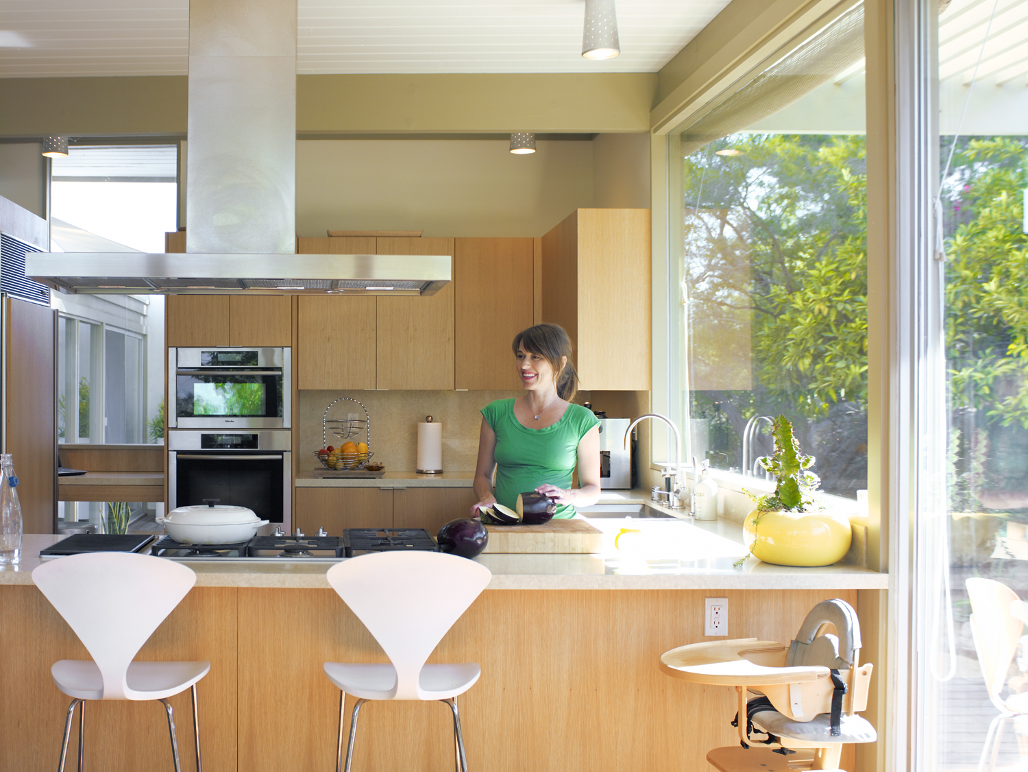 kitchen-in-plain-sight