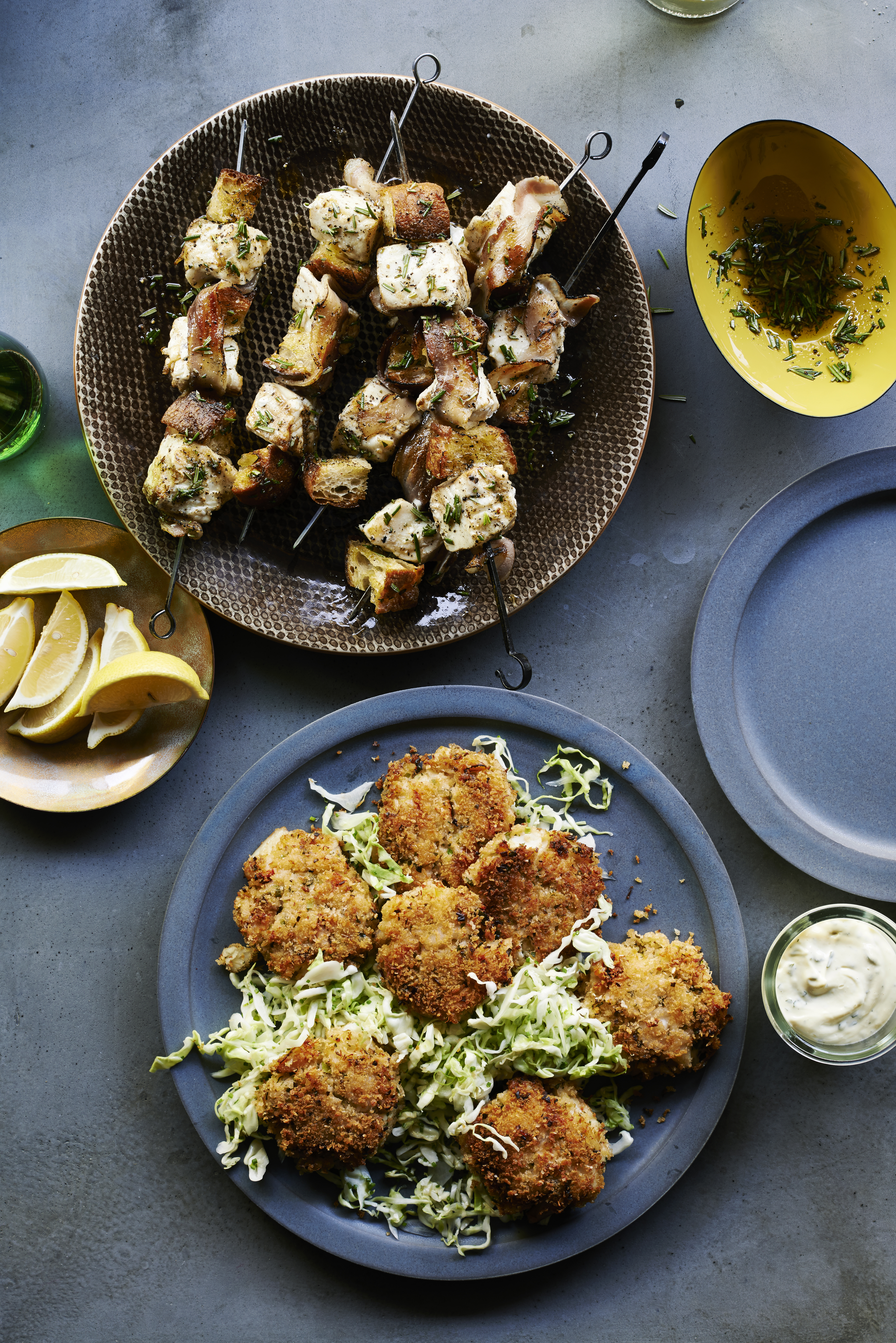 halibut-kebabs-with-grilled-bread-and-pancetta