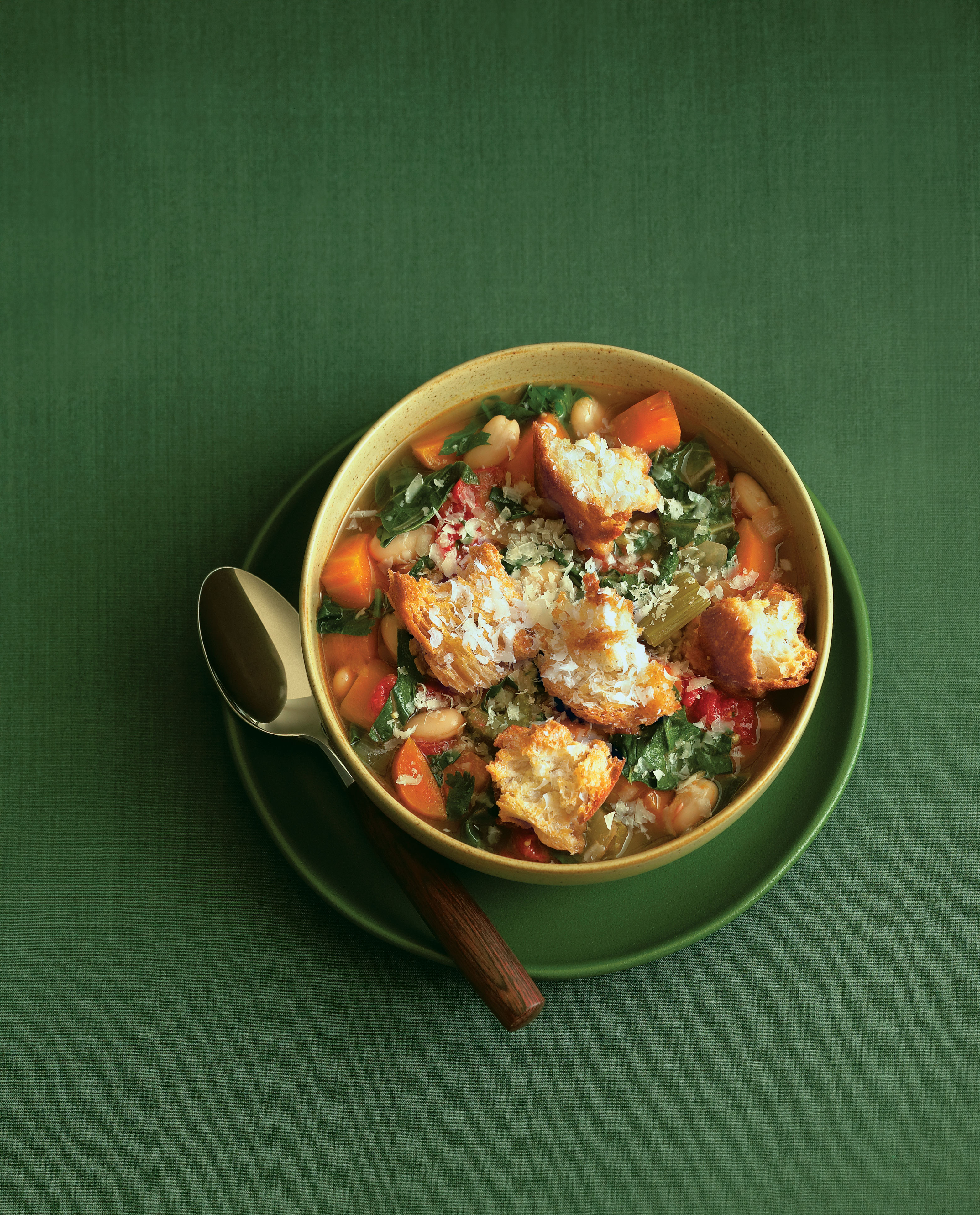 toasted-bread-bean-and-vegetable-soup