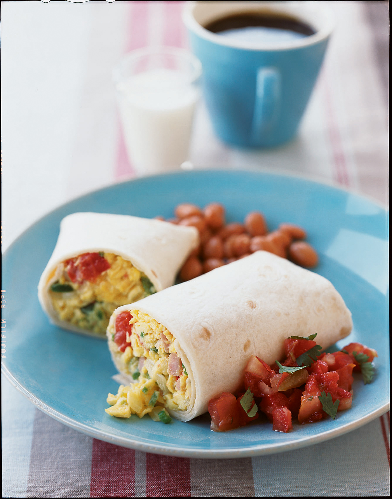 Camping breakfast: Scrambled-Egg Tacone (0513)