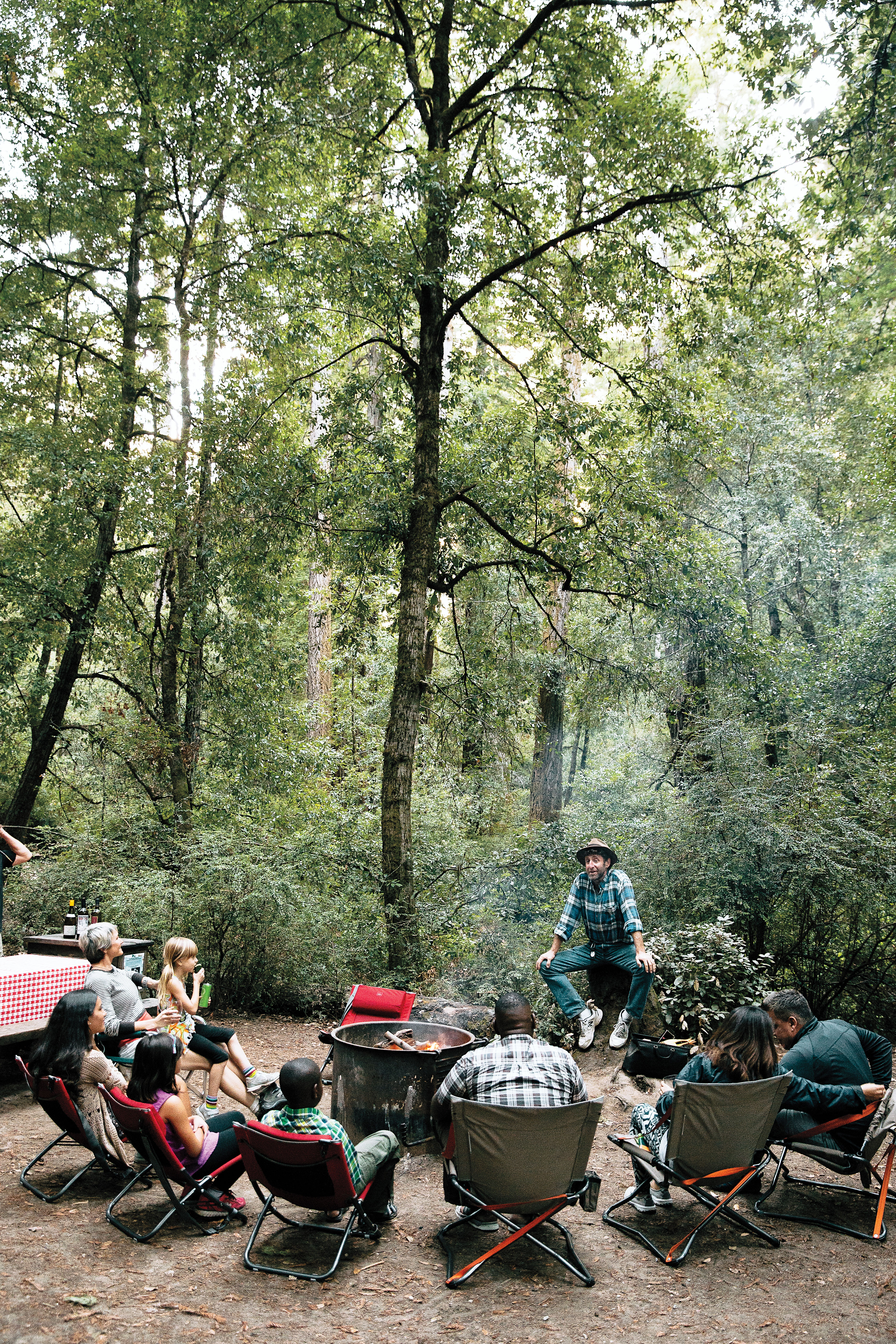 know-how-to-tell-a-good-campfire-story