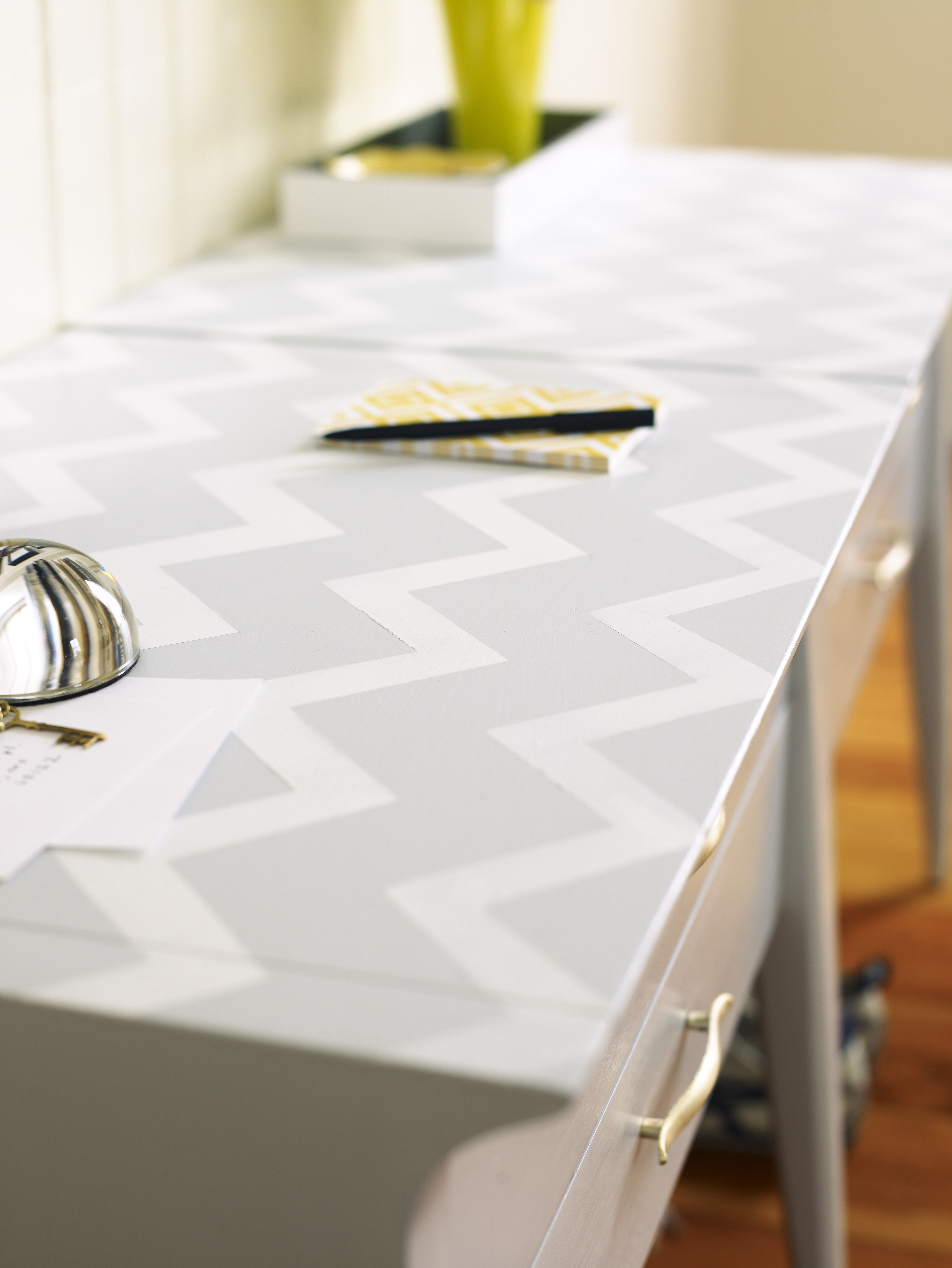 How to Create a Tabletop Chevron Pattern