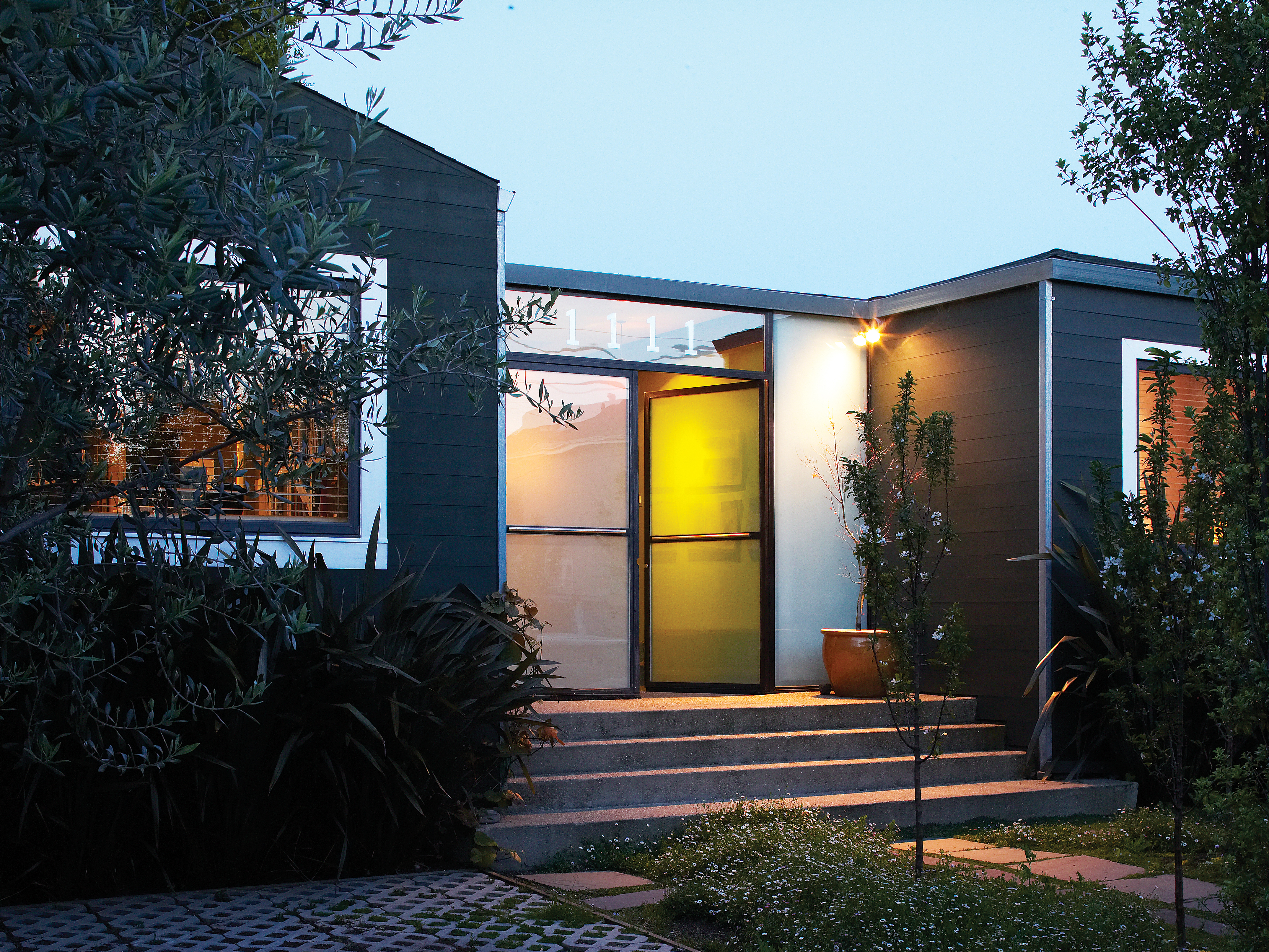 after-amazing-cottage-makeover