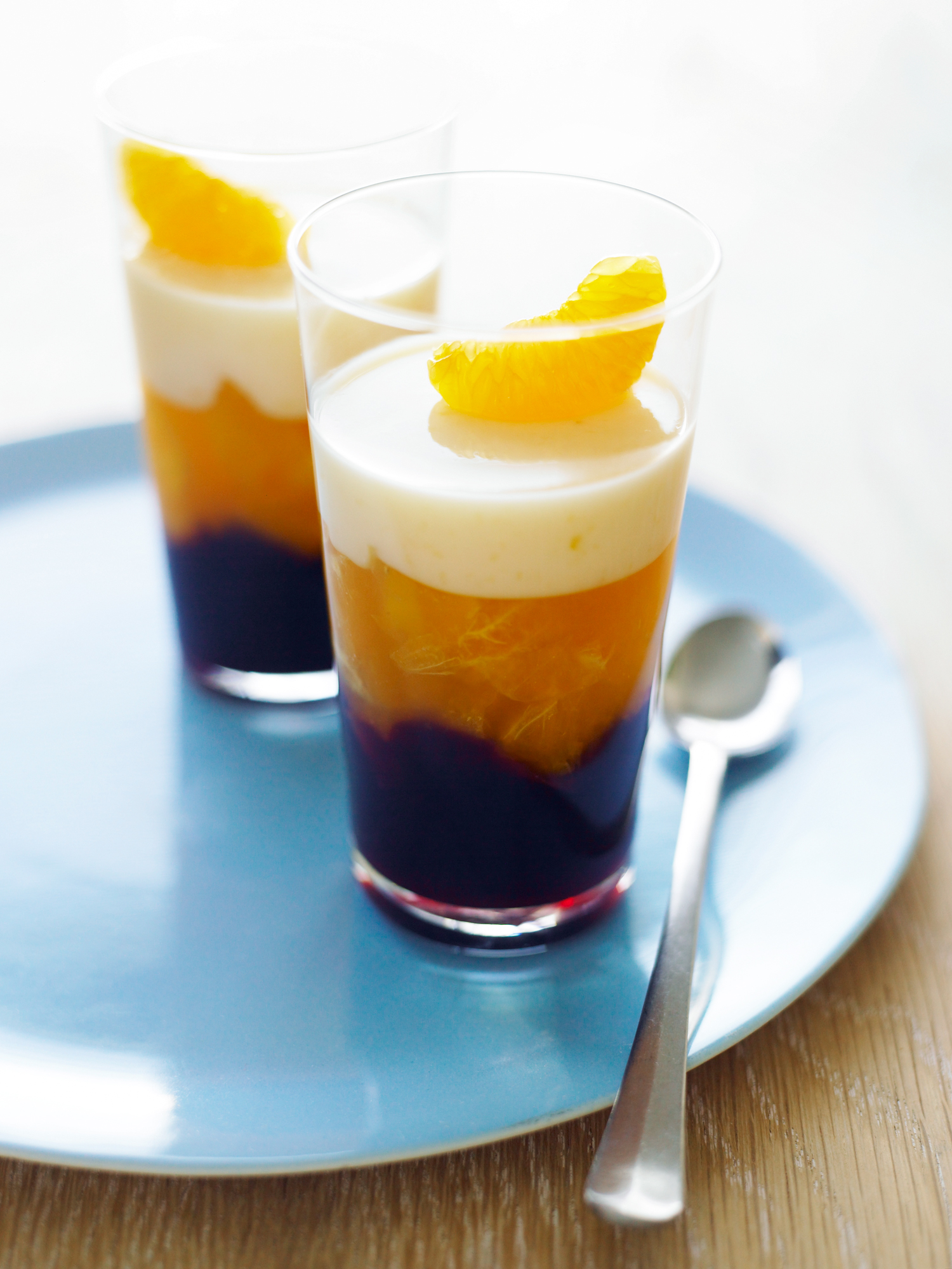 cran-tangerine-layered-gelatin