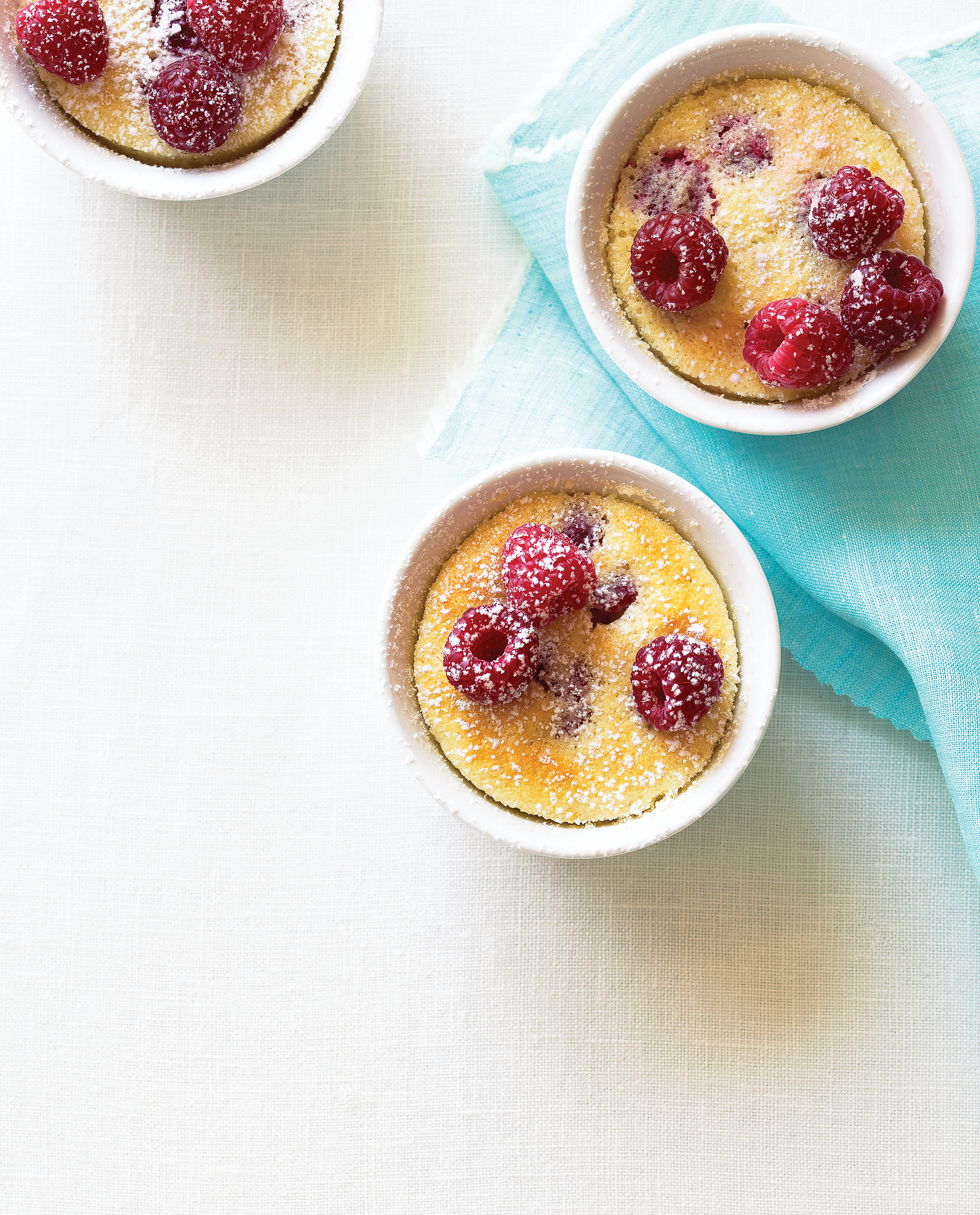 raspberry-lemon-pudding-cakes