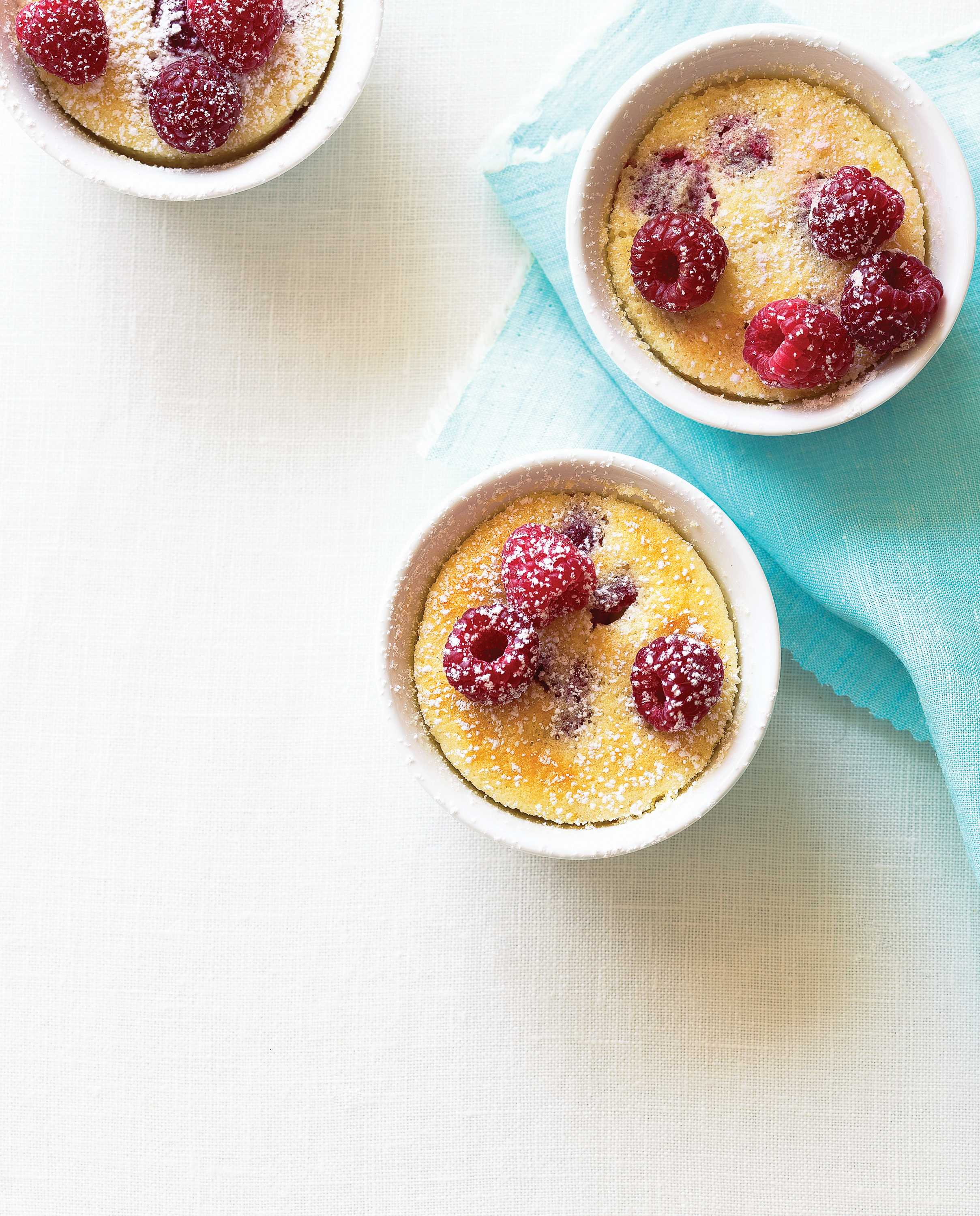raspberry-lemon-pudding-cakes
