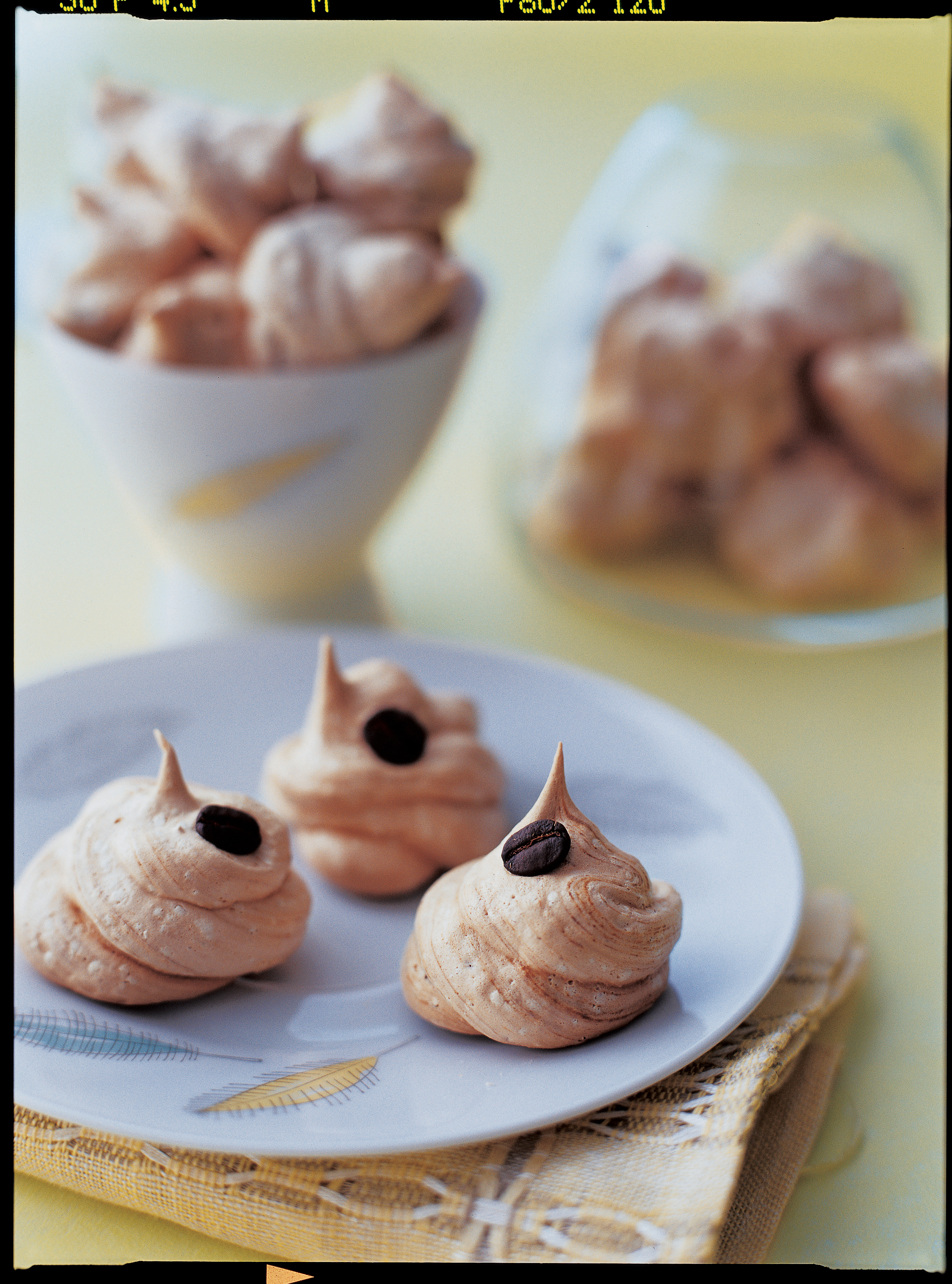 coffee-meringues