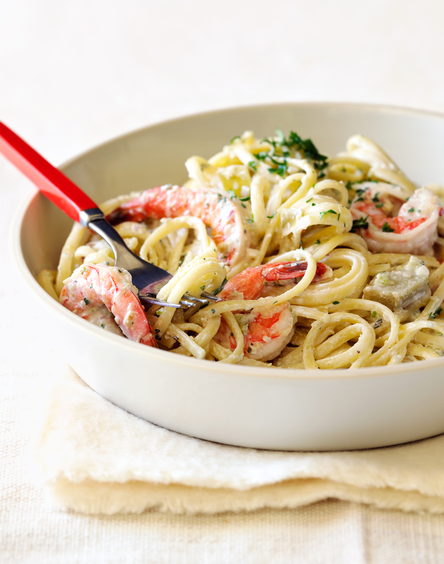 Shrimp and Artichoke Linguine Alfredo