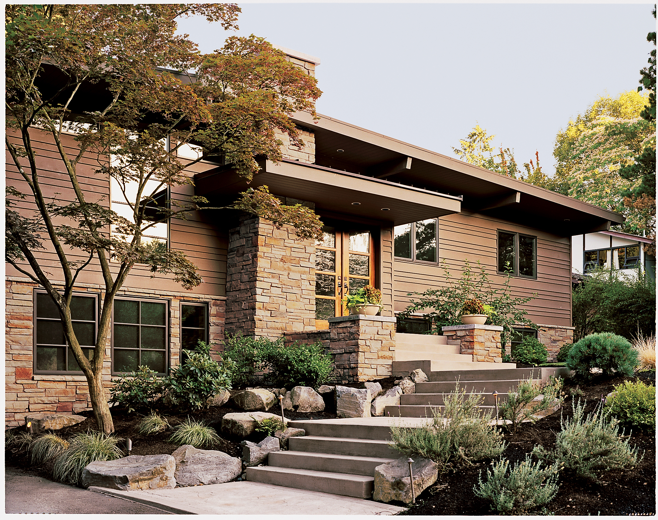 after-remake-the-entrance