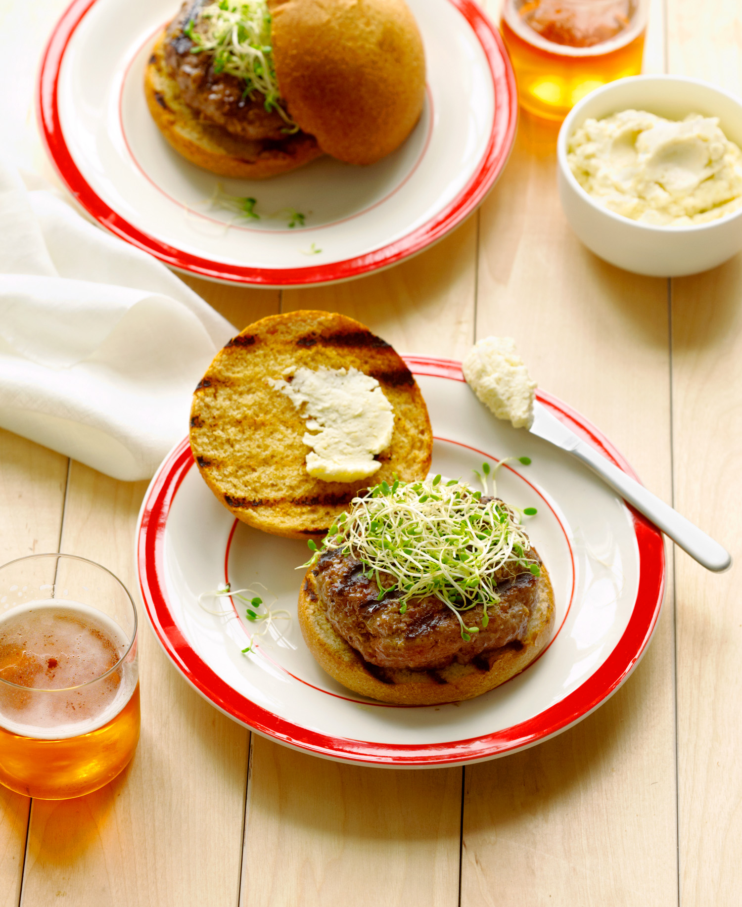 beer-and-bison-burgers-with-pub-cheese