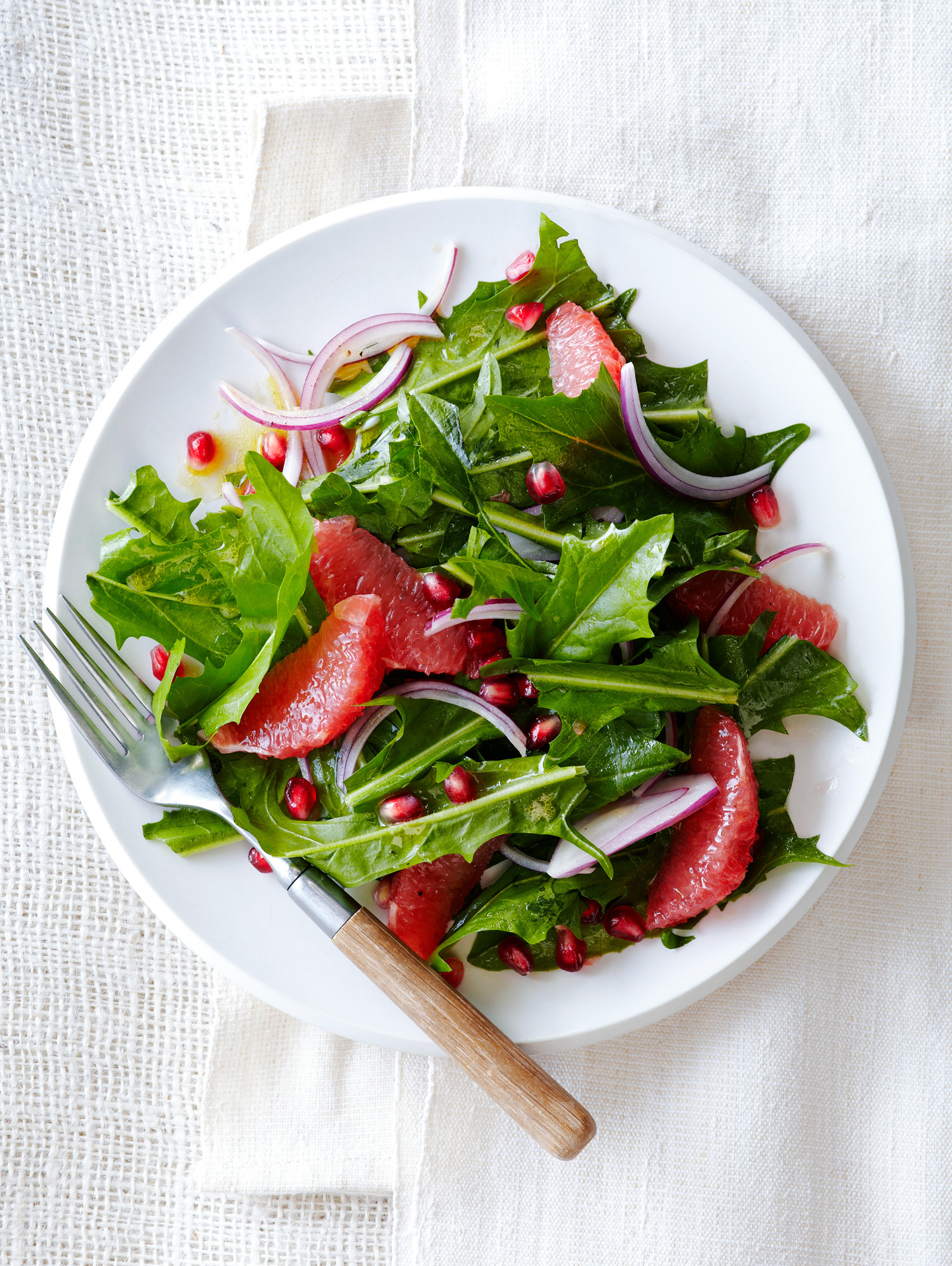 dandelion-and-grapefruit-salad