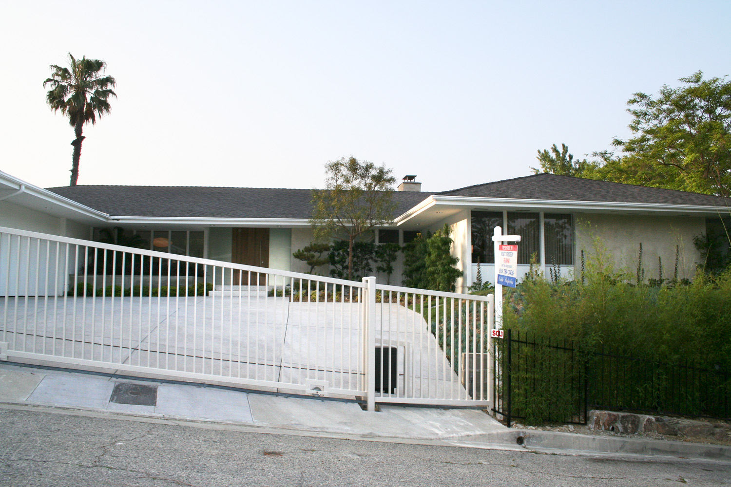 step-inside-a-front-yard-makeover