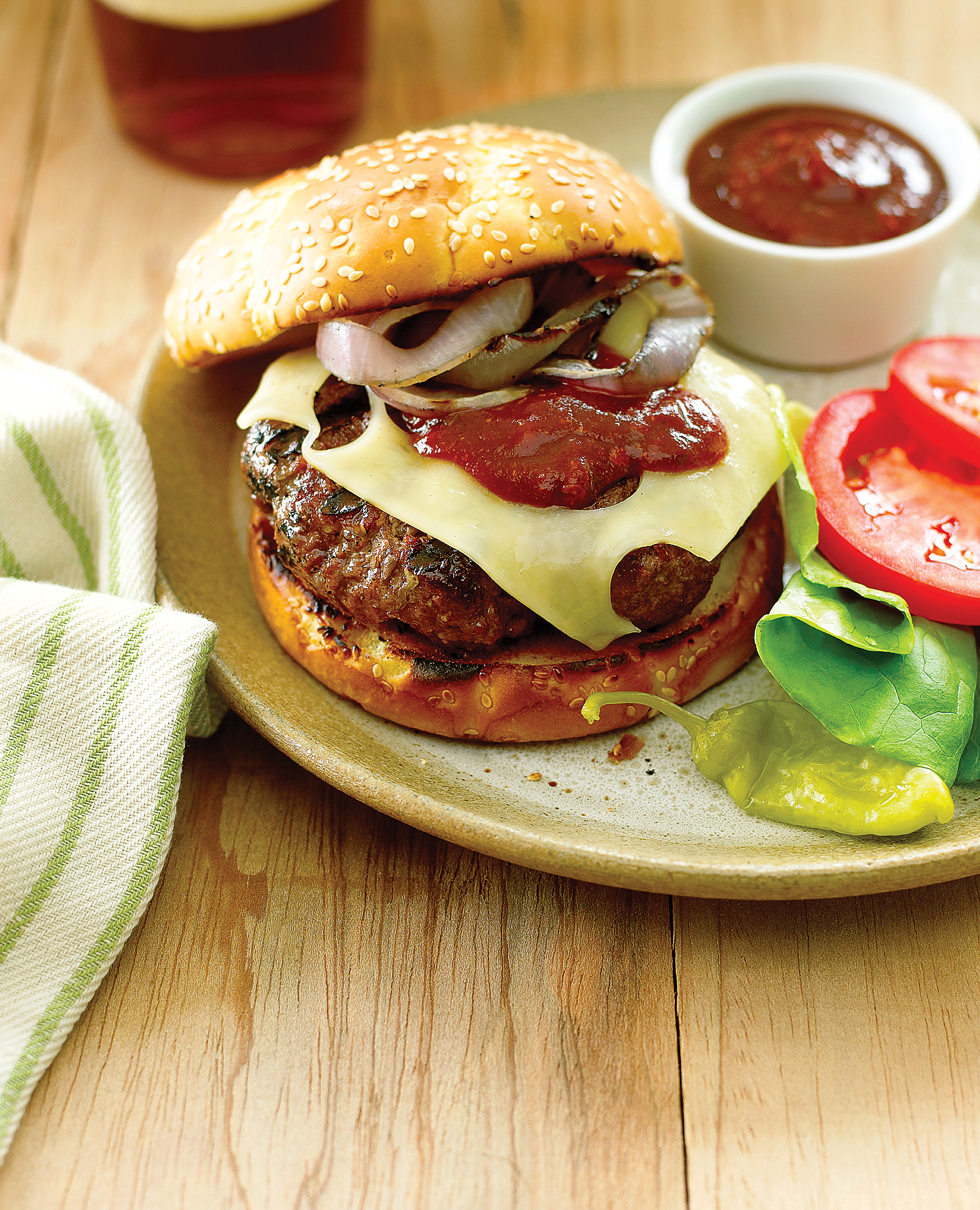 grass-fed-burgers-with-chipotle-barbecue-sauce