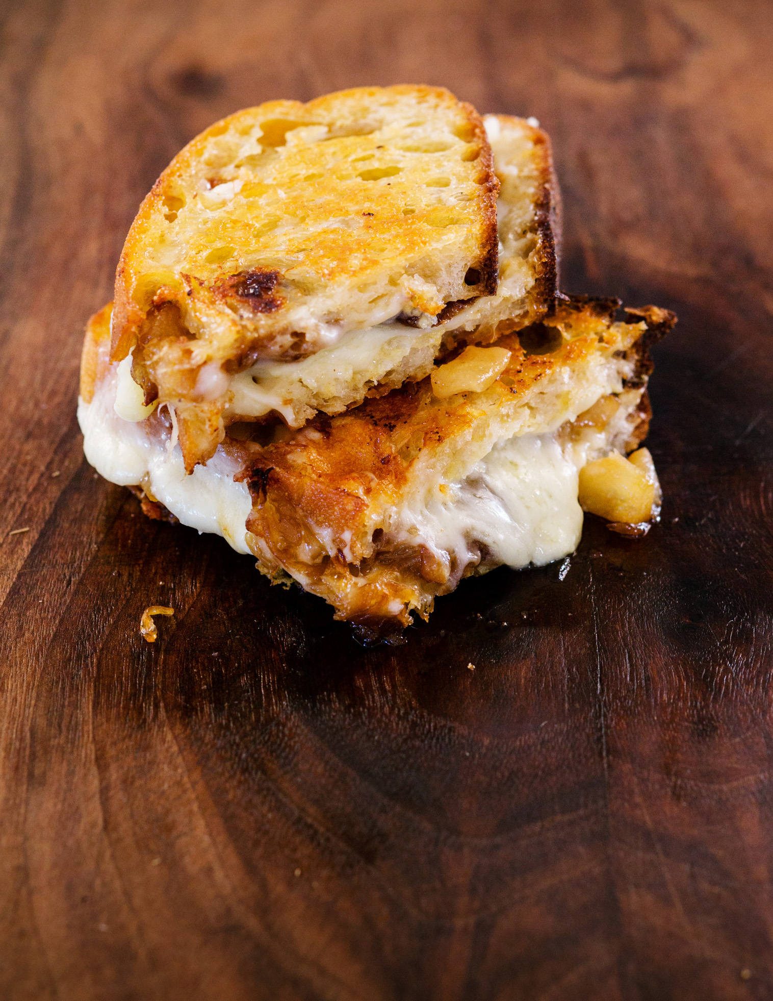 cheryls-grilled-cheese-with-asian-pear