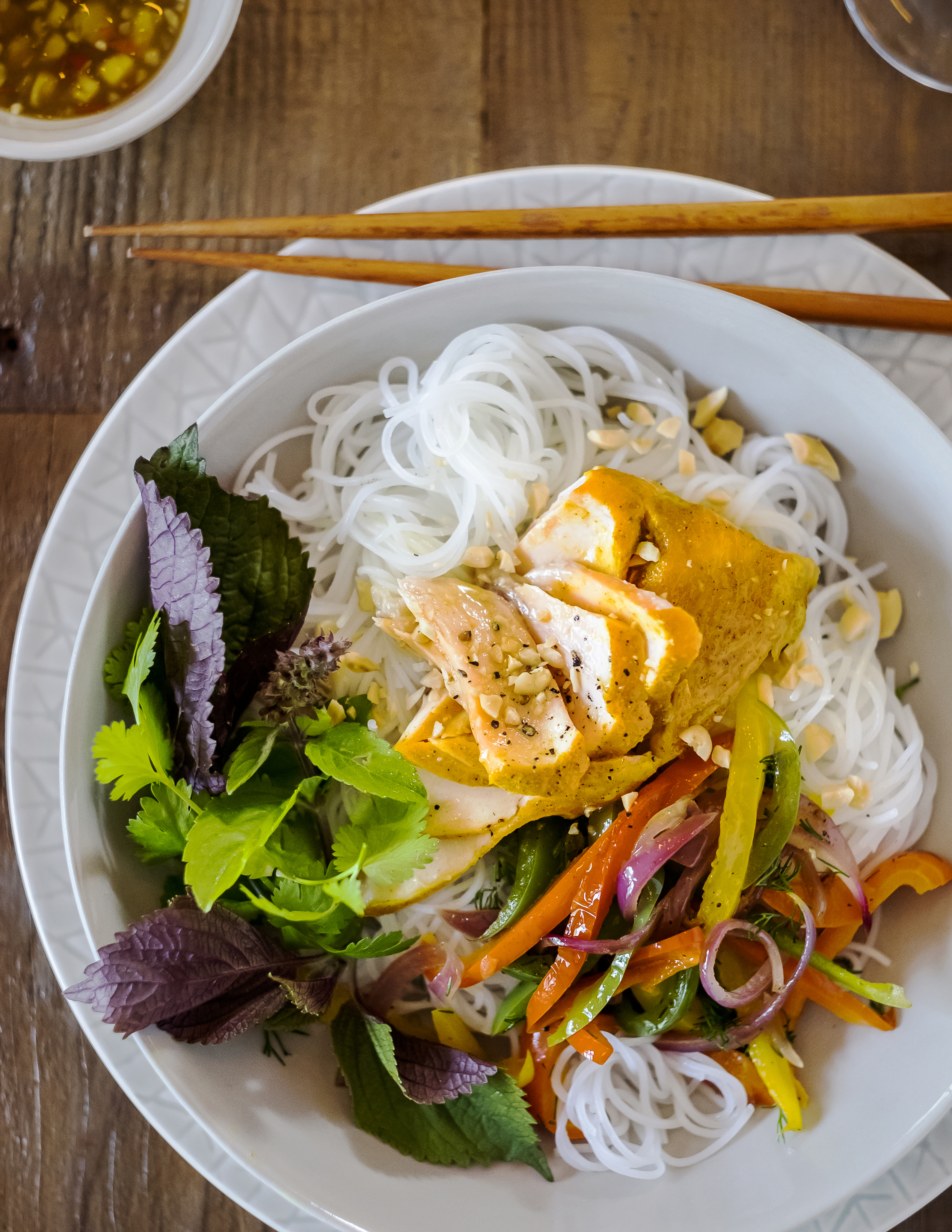 hanoi-style-salmon-with-turmeric-and-dill