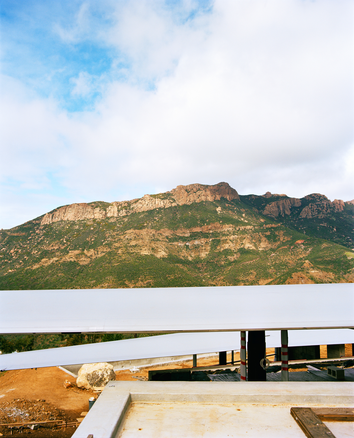 from-jet-to-dream-house-low-profile