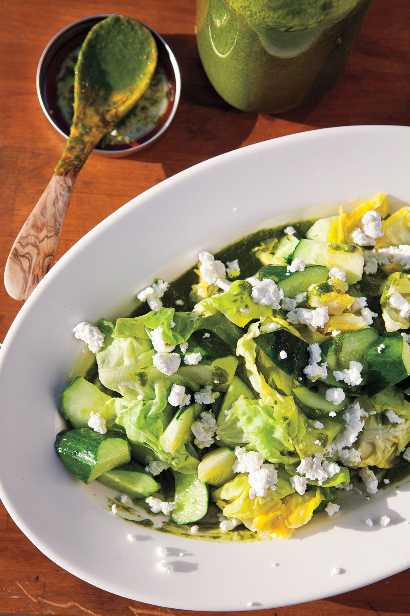 lettuce-basil-and-cucumber-salad-with-goat-cheese