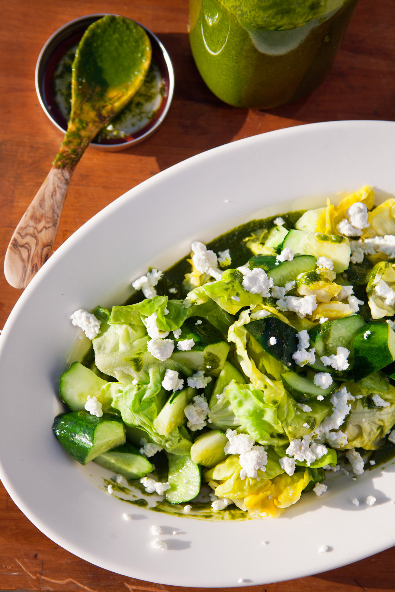 lettuce-basil-and-cucumber-salad-with-goat-cheese
