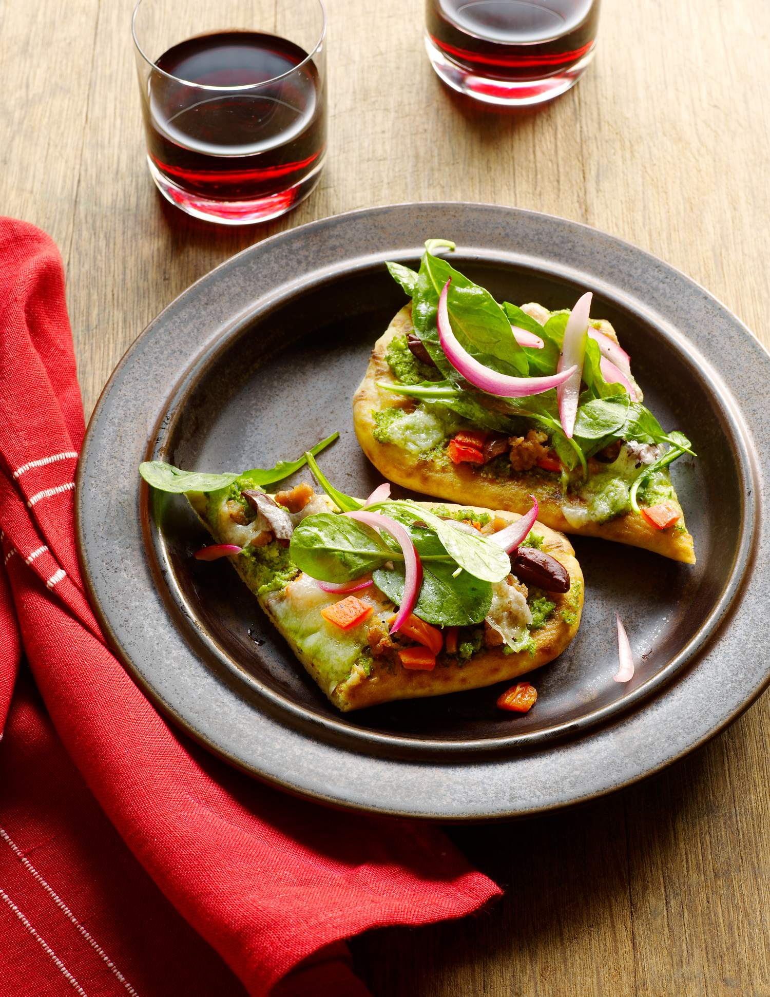 naan-pizzas-with-broccoli-pesto-and-arugula-salad