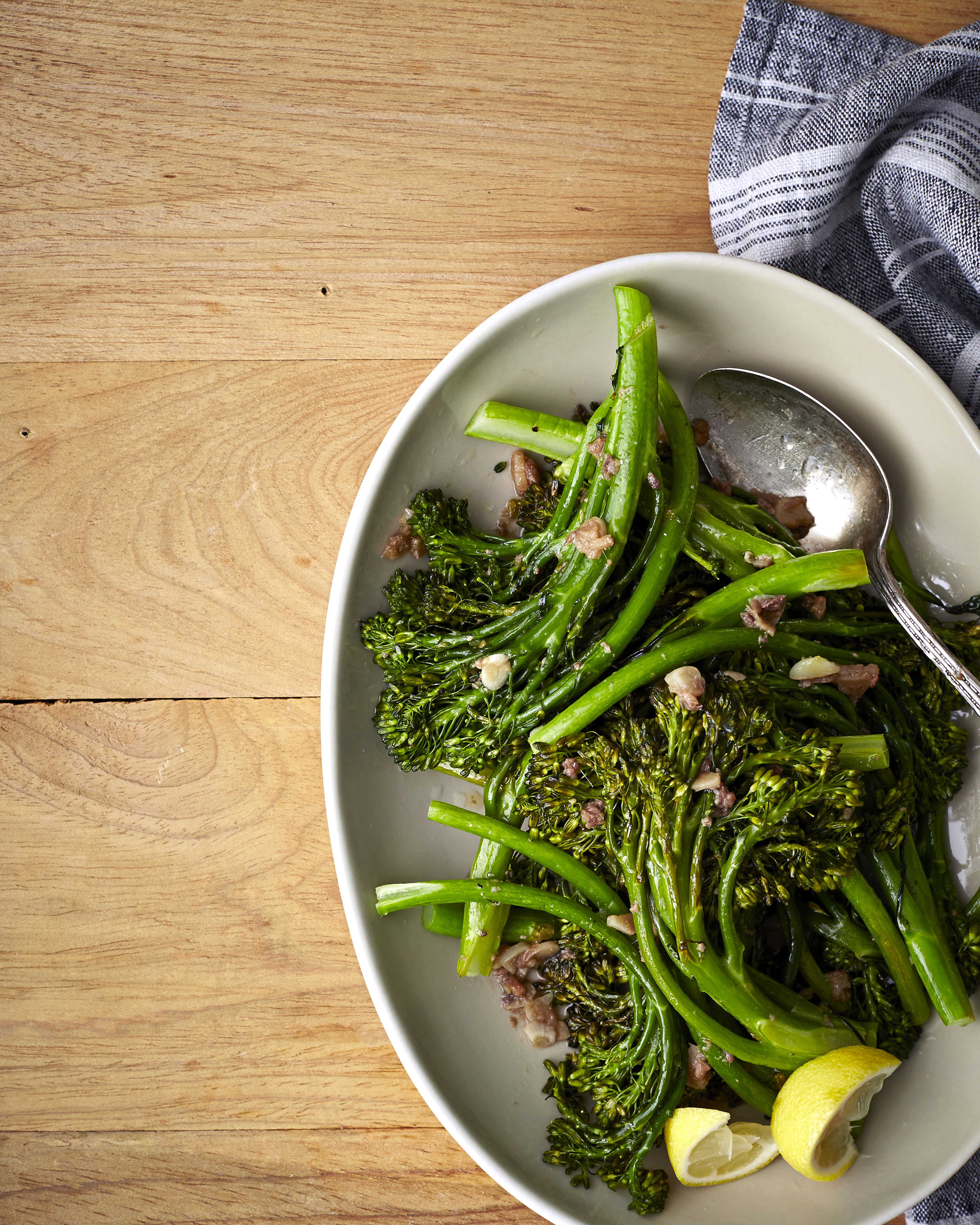 roasted-broccolini-with-anchovy-sauce