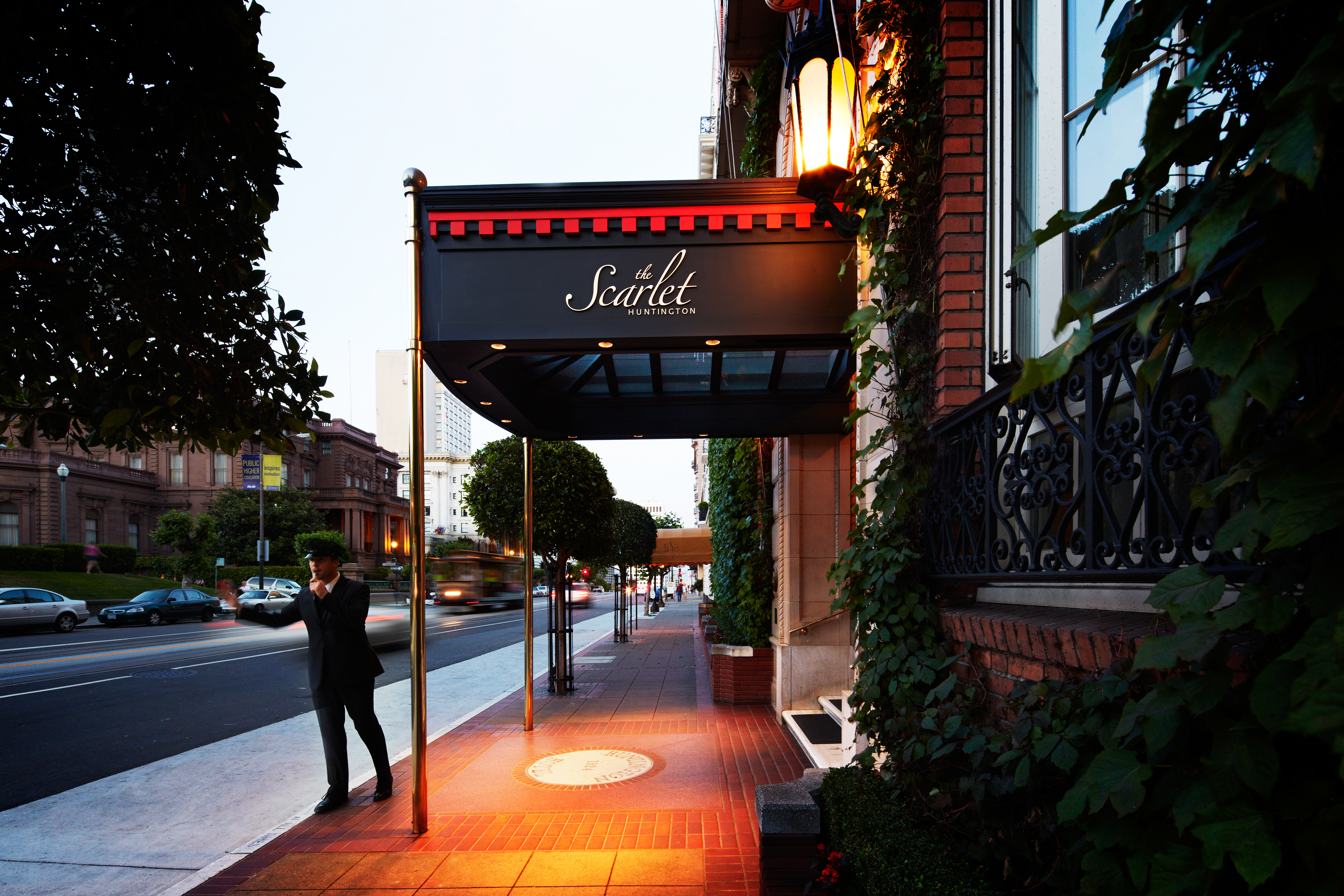 the-scarlet-huntington