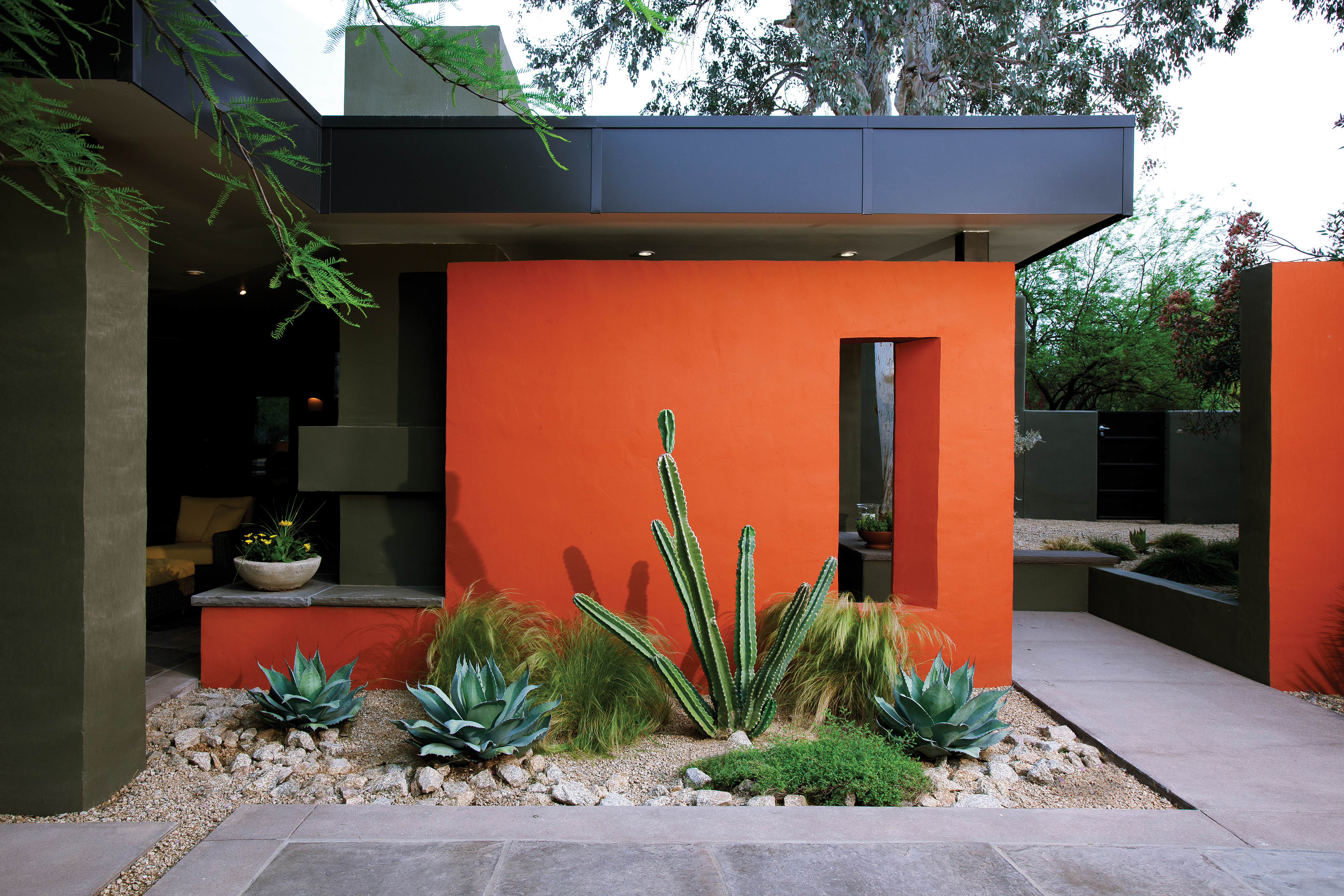 set-the-stage-with-color