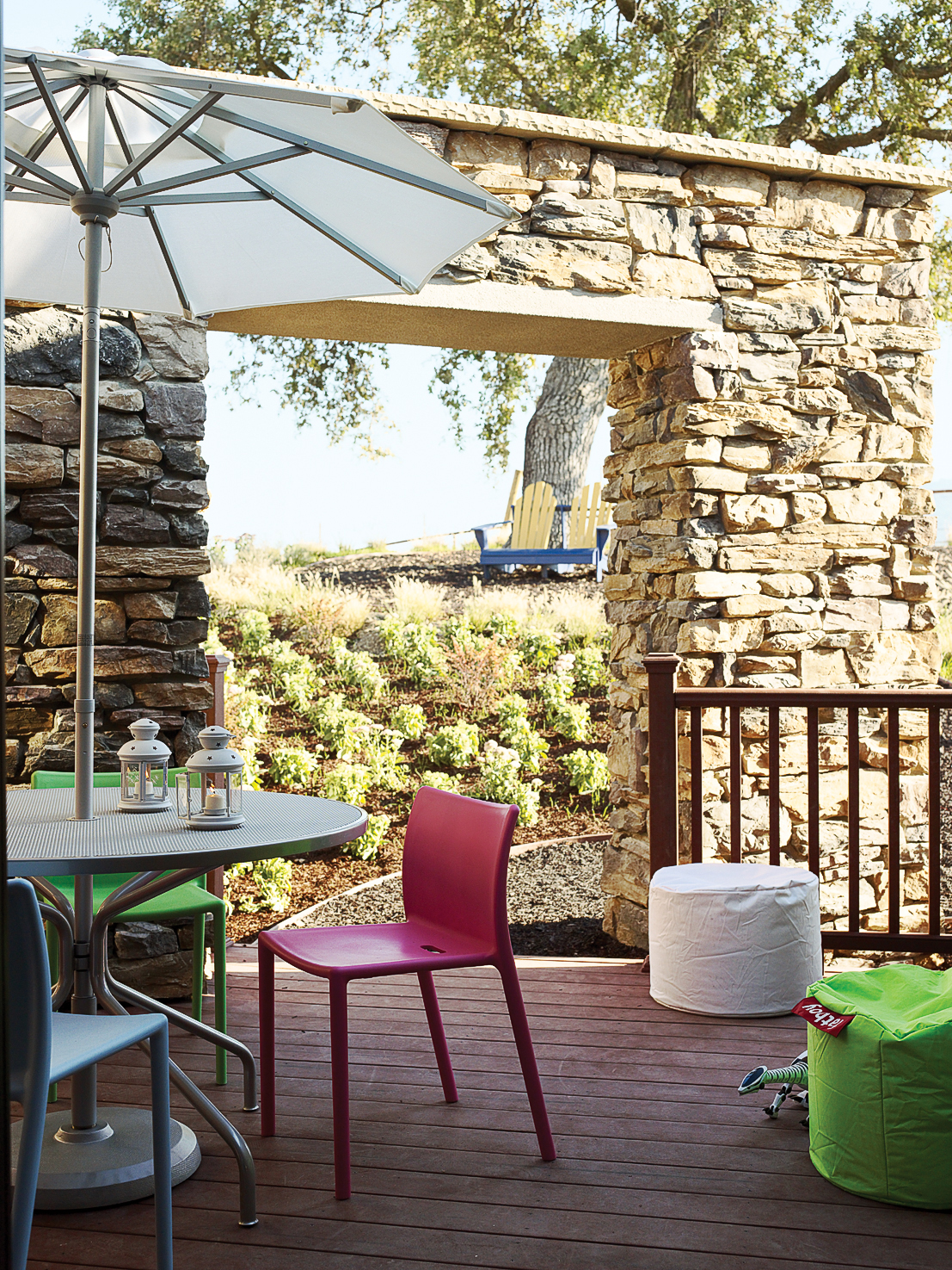 smart-outdoor-dining