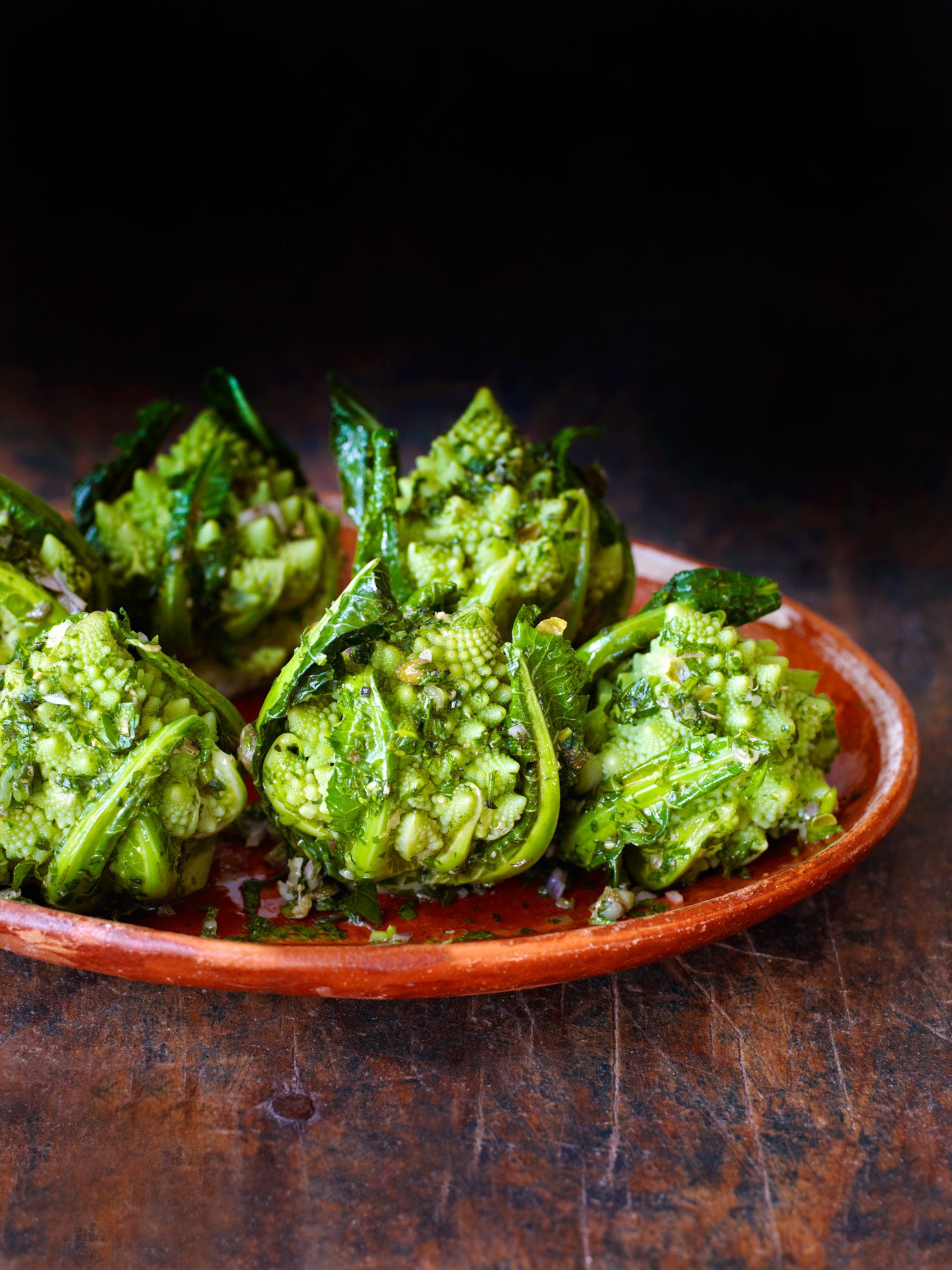 broccoli-romanesco-with-green-herb-sauce