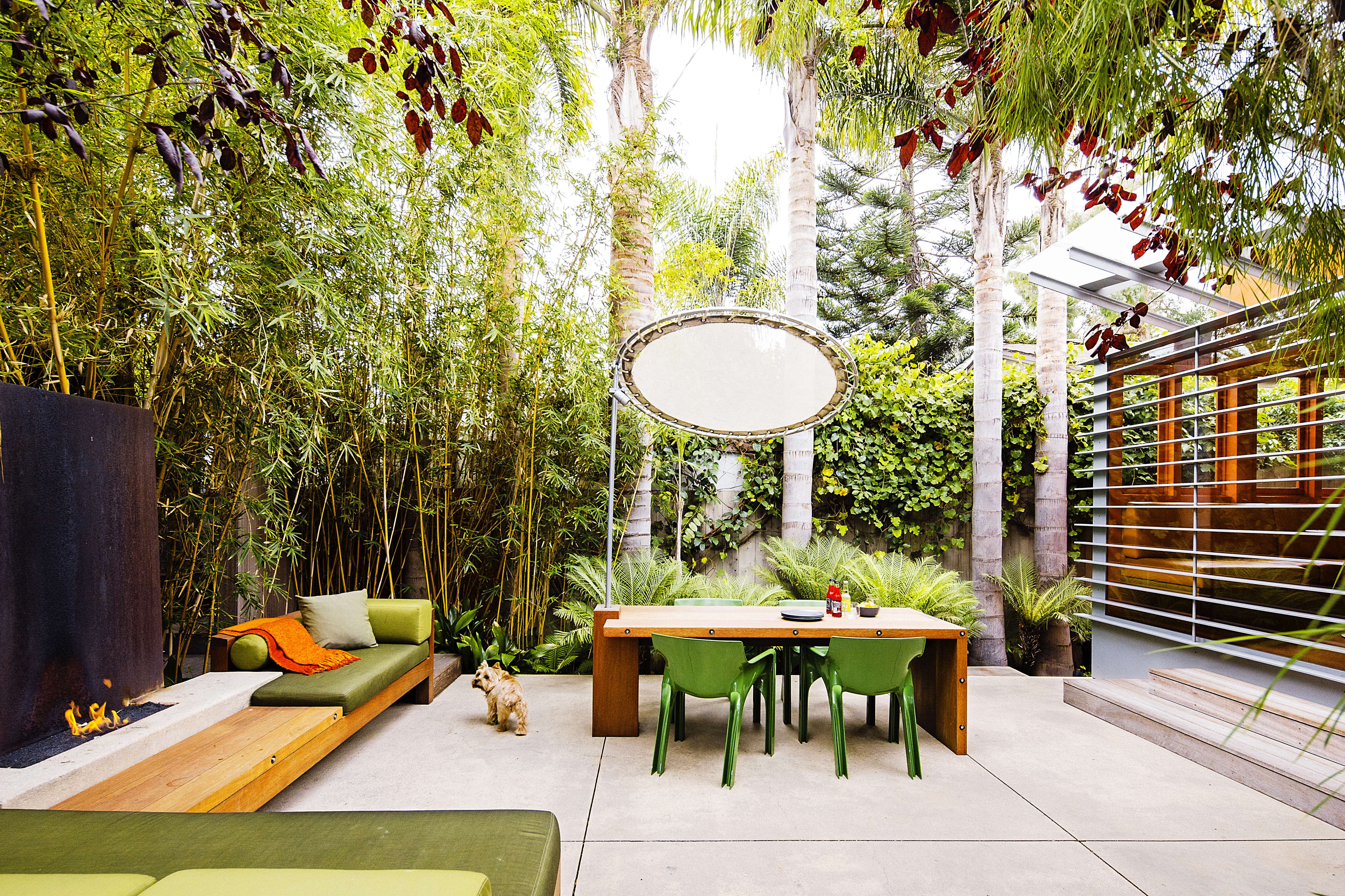 How to Design a Double-Duty Outdoor Retreat