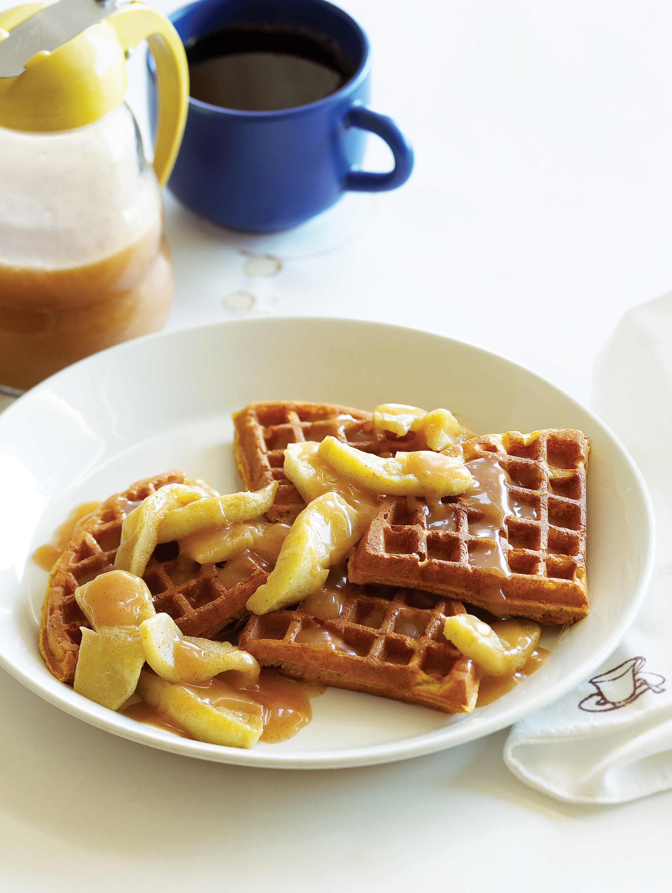 buttermilk-pumpkin-waffles-with-apples-and-apple-cider-syrup