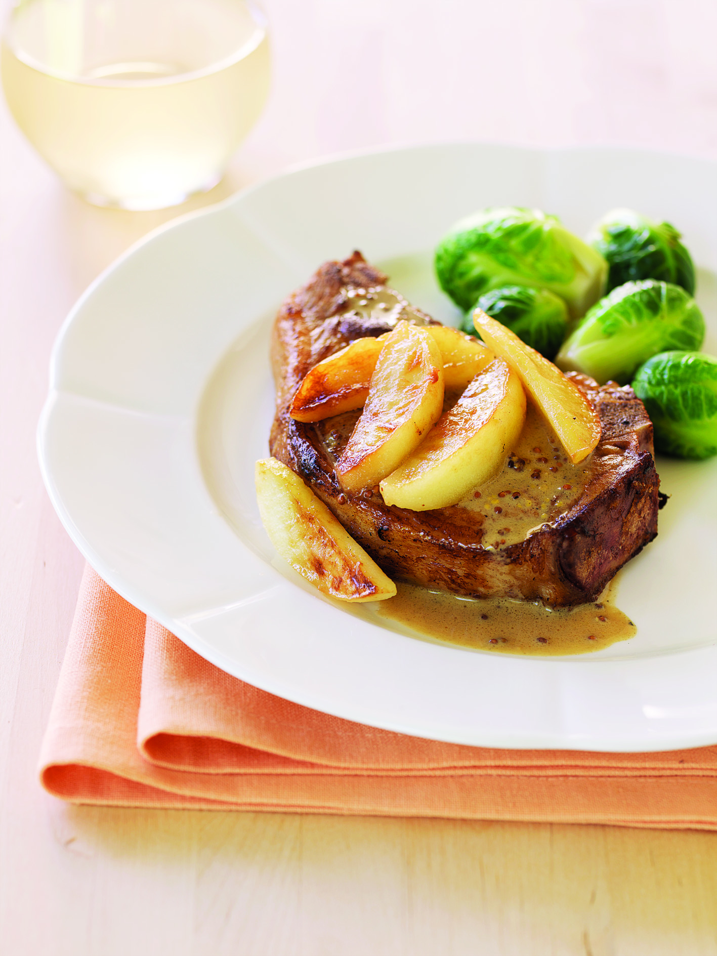 cider-brined-pork-chops-with-sauteed-apples