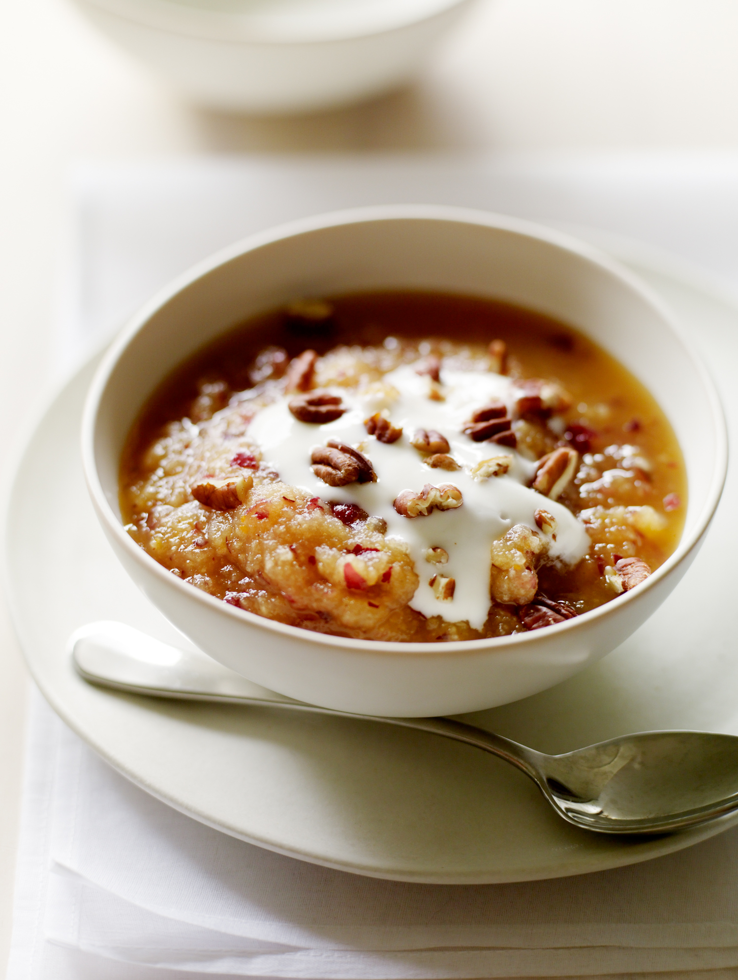 Raw Spiced Applesauce