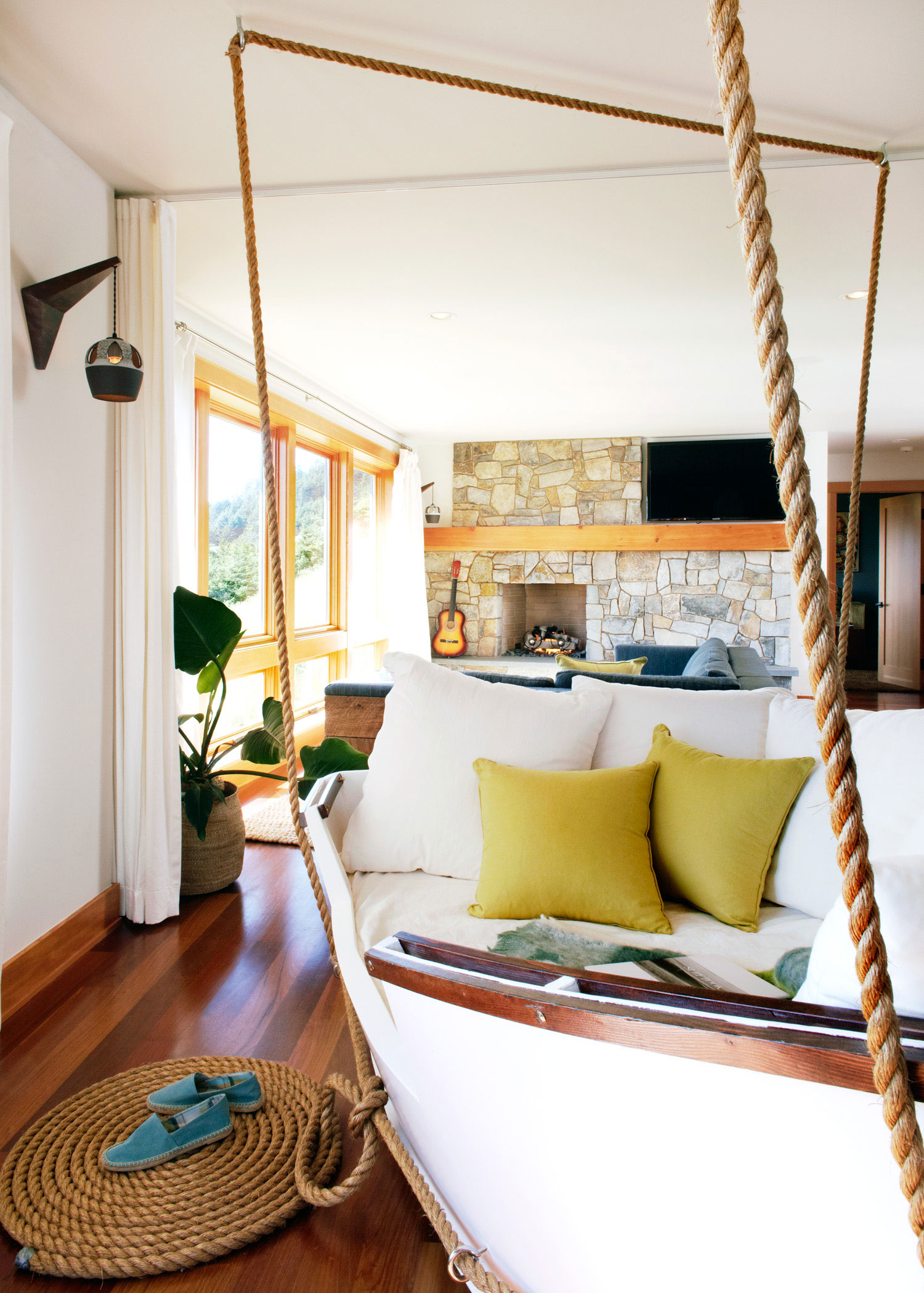 Beach-inspired decorating ideas