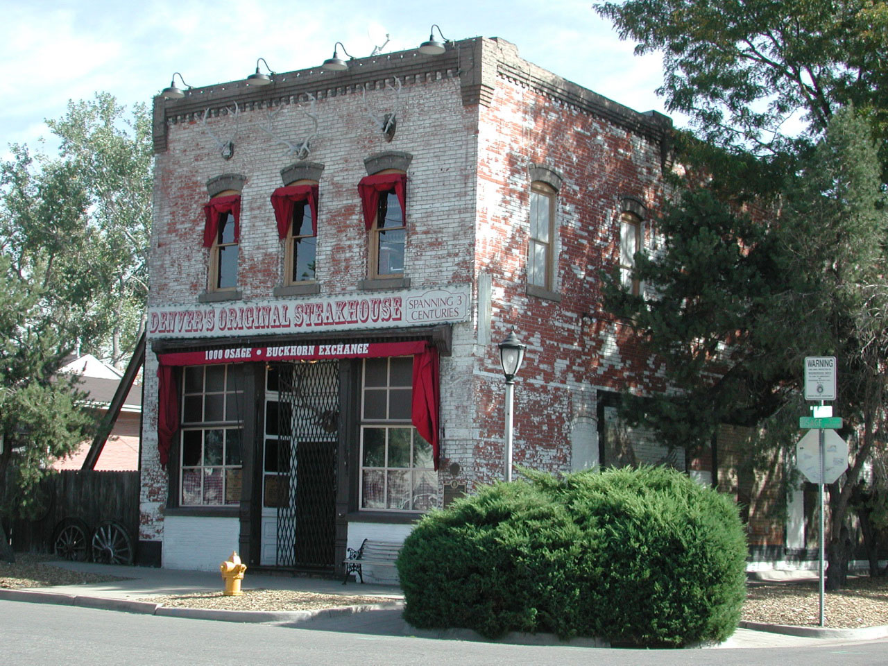 dine-like-buffalo-bill