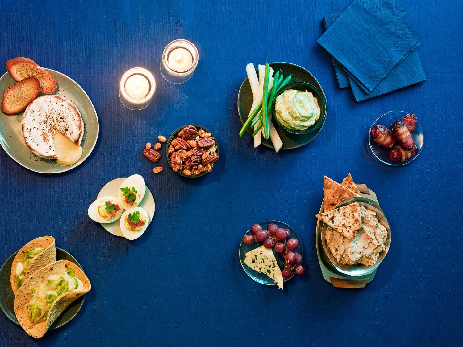 thelma-louise-dates-with-bacon