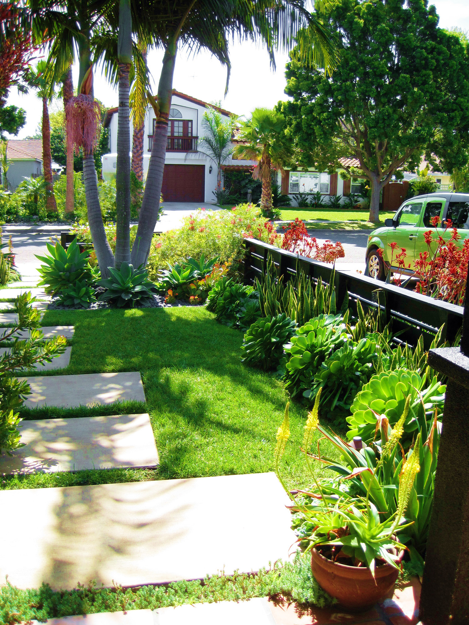 Creative Front-Yard Makeovers - Sunset Magazine