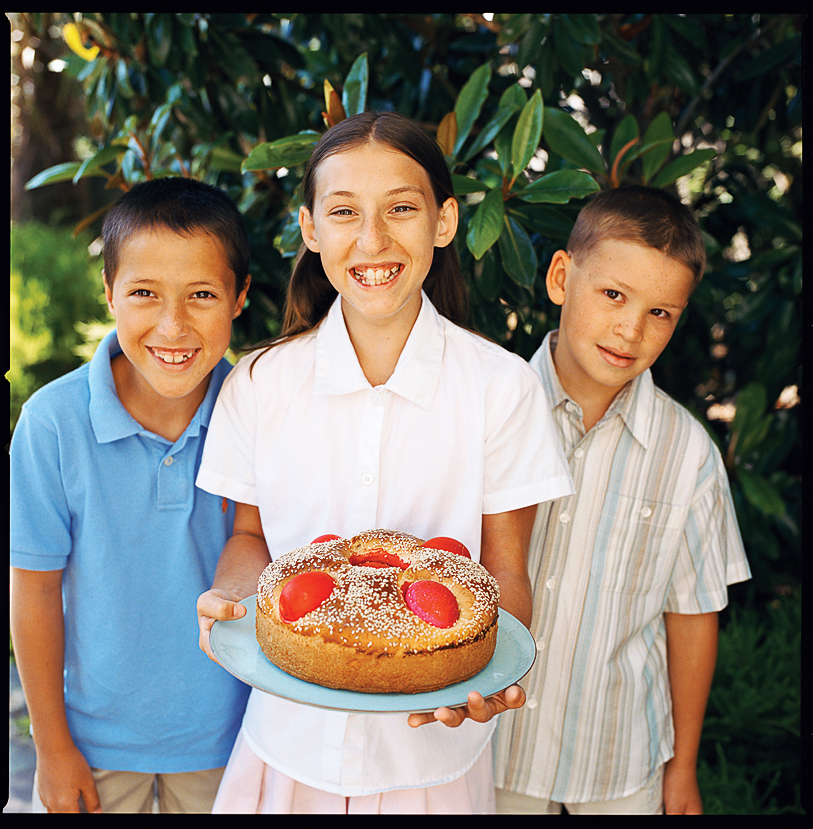 greek-easter-bread-lambropsomo