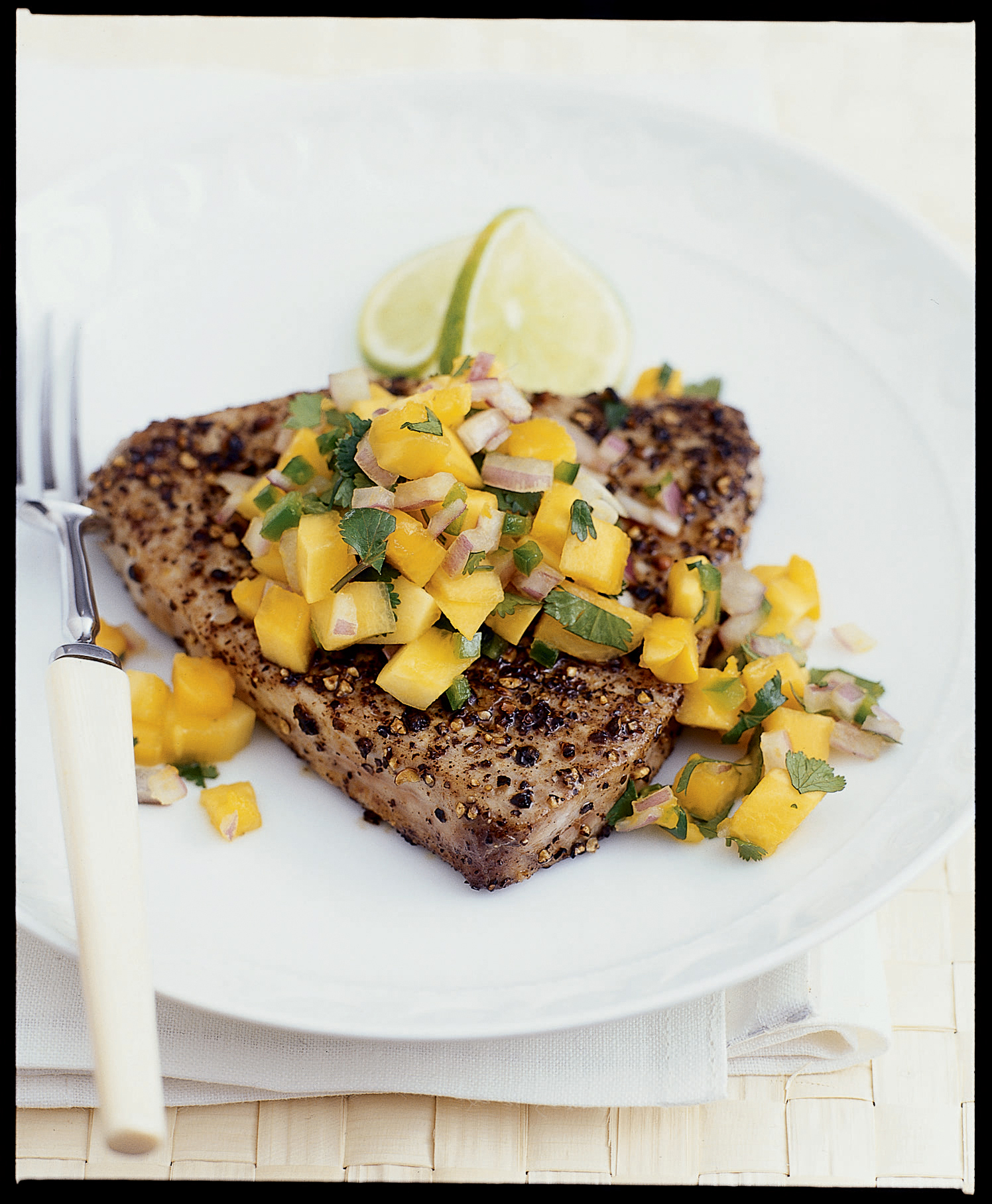seared-tuna-with-papaya-salsa