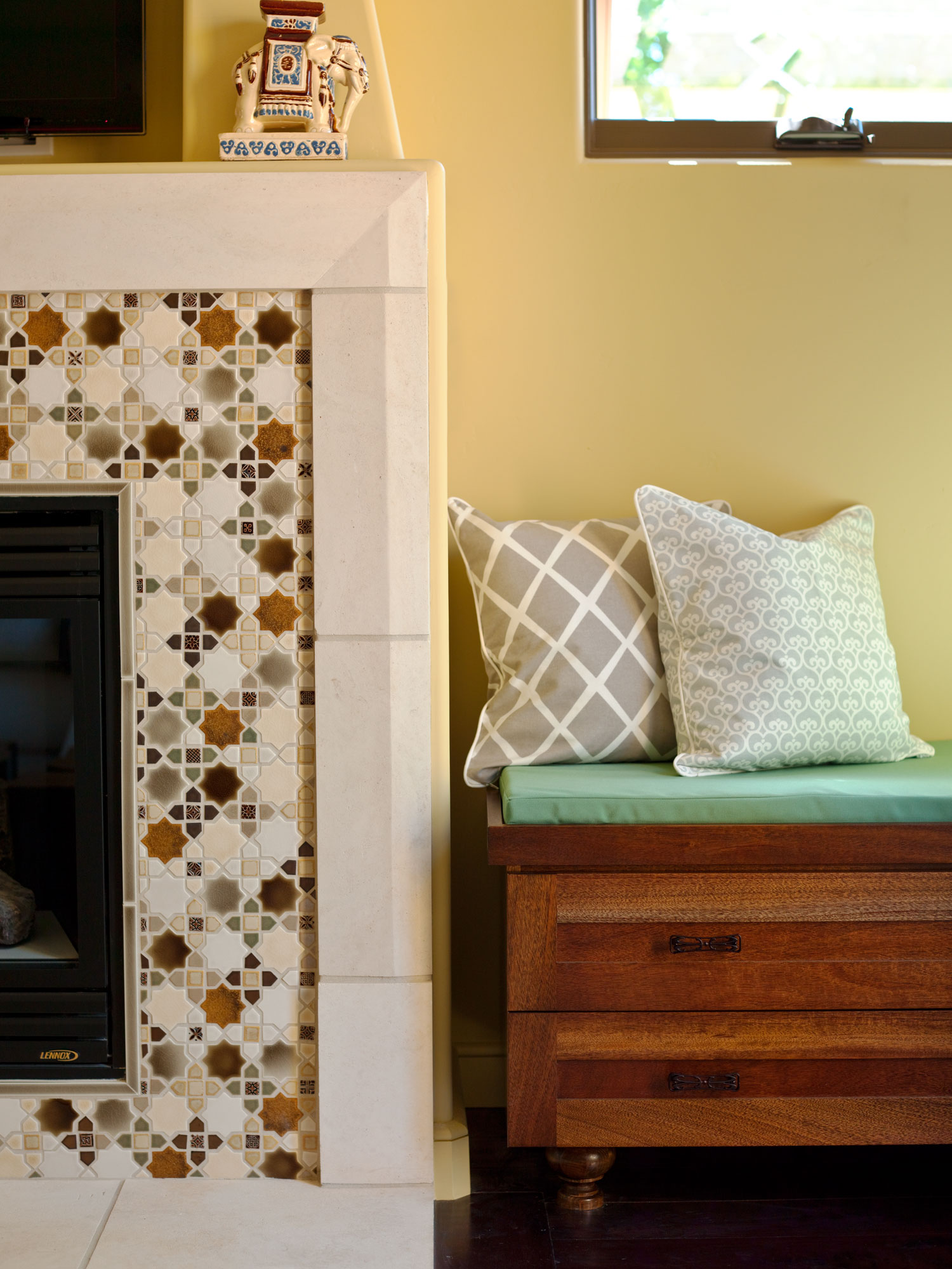 ideas-to-steal-hide-the-clutter