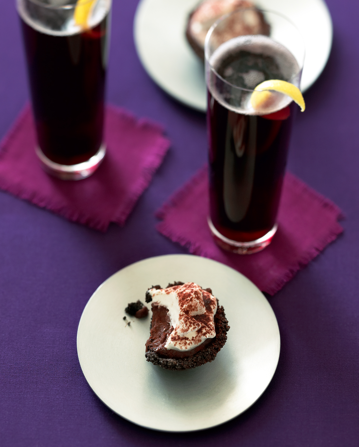 two-bite-chocolate-cream-pies