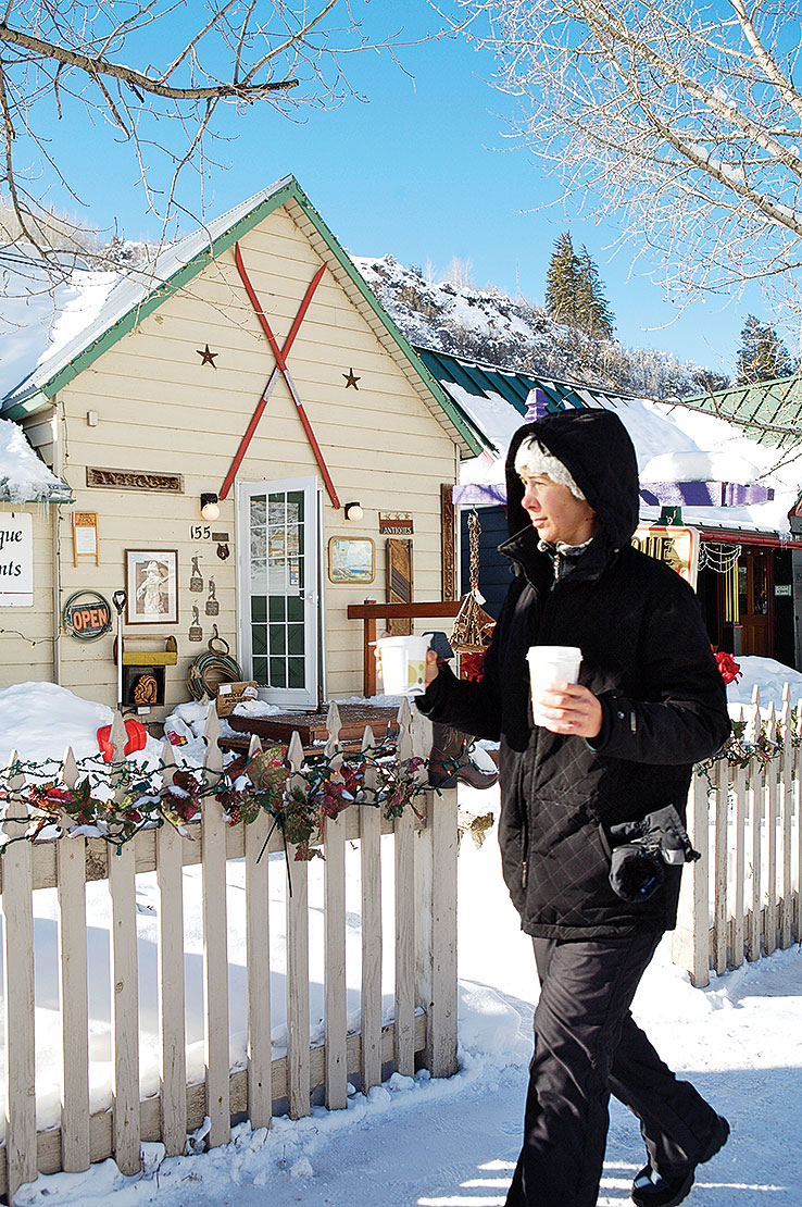 Fun Winter Day in Minturn, CO