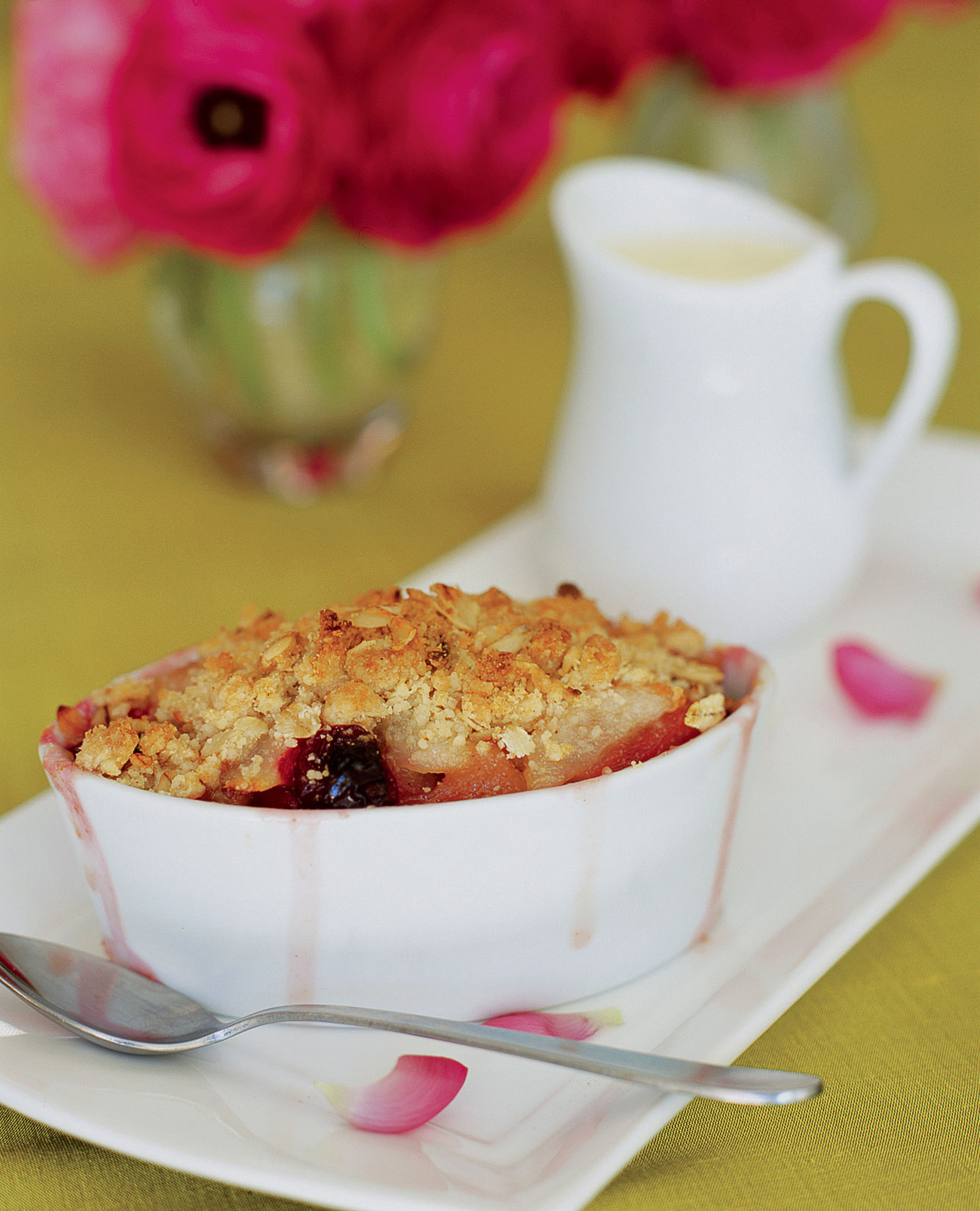 Cobblers: Pear Cranberry Crisps (0615)