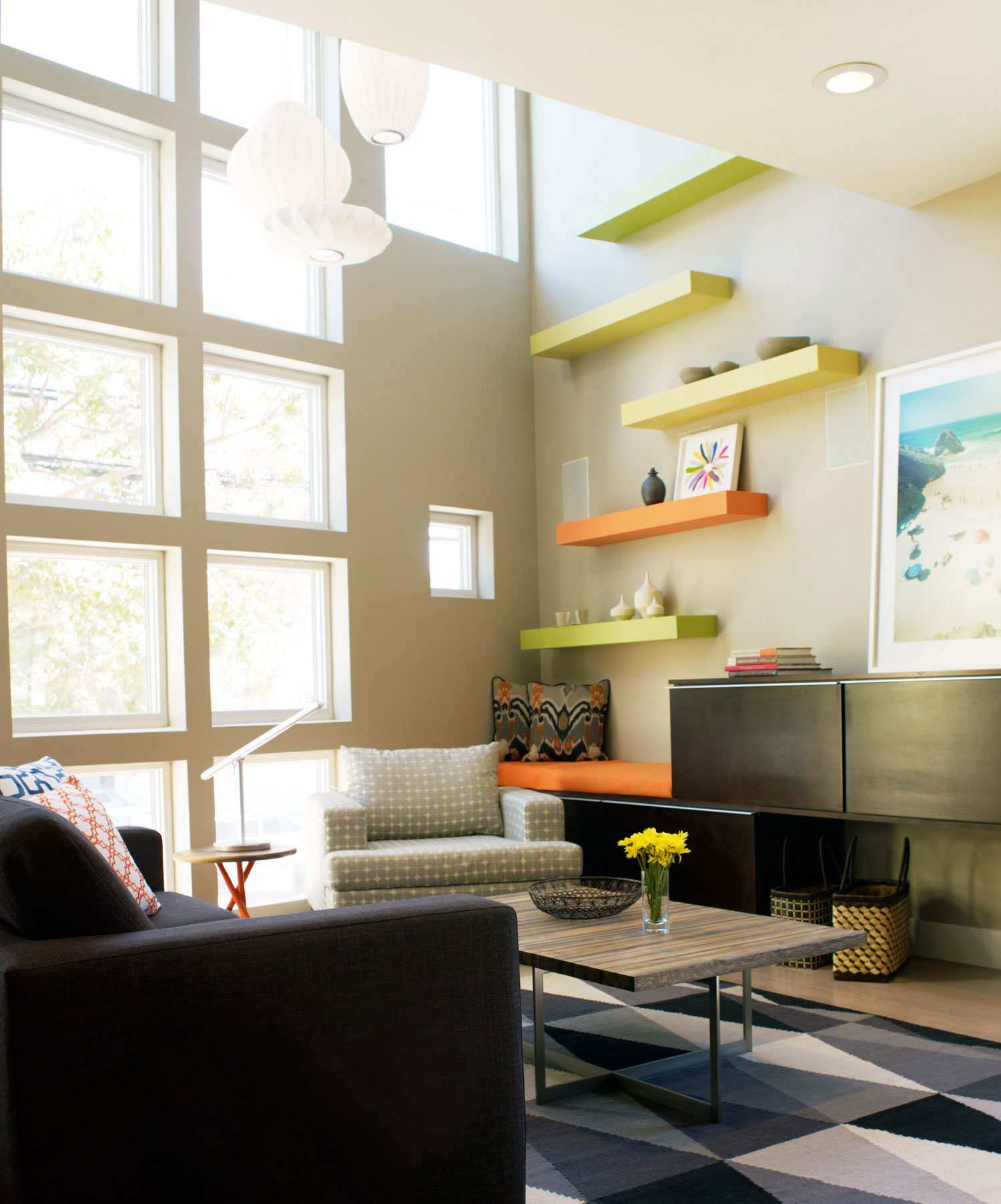 smart-idea-enlarge-the-living-room