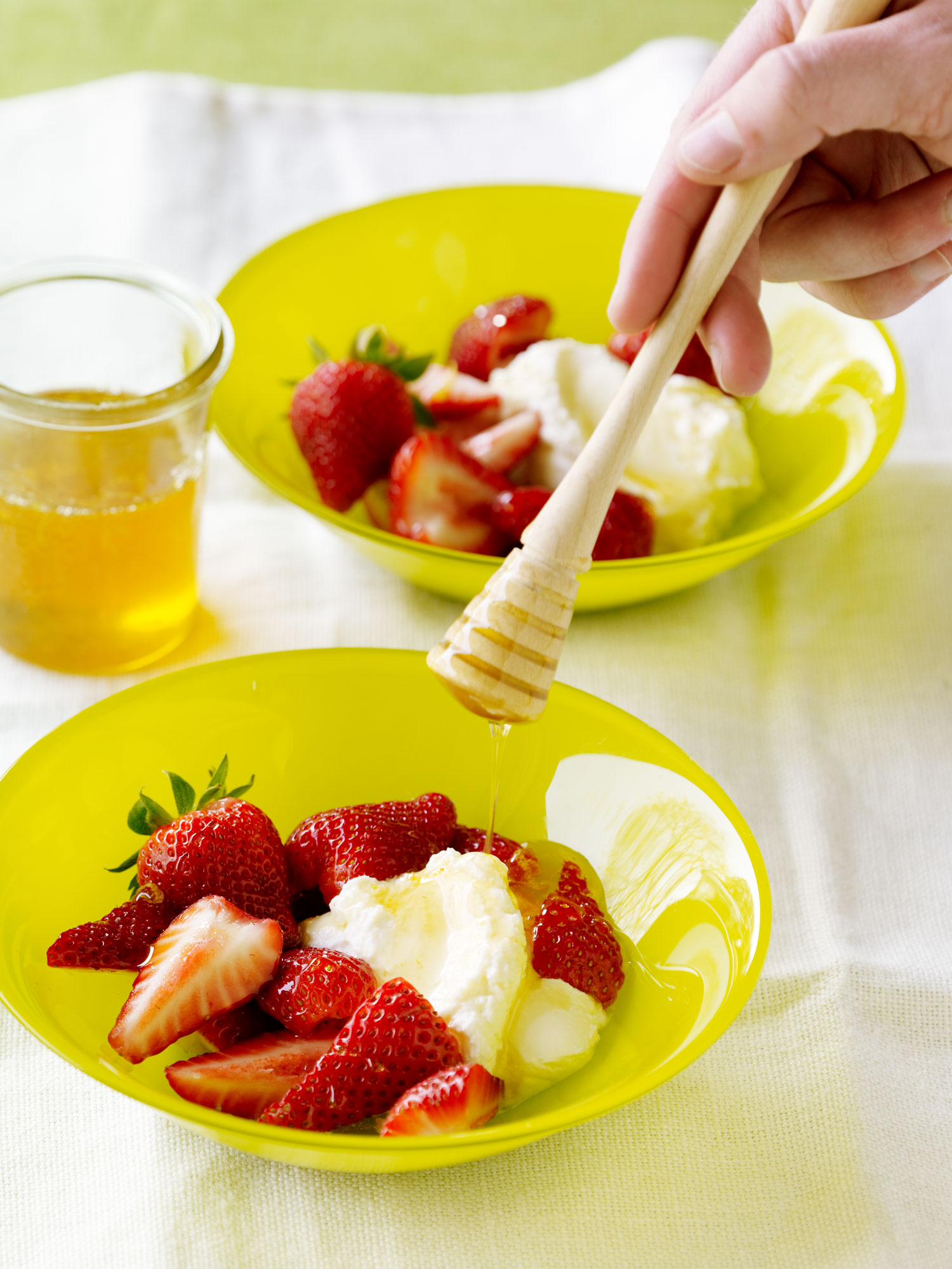 strawberries-with-fromage-blanc-and-lemon-honey