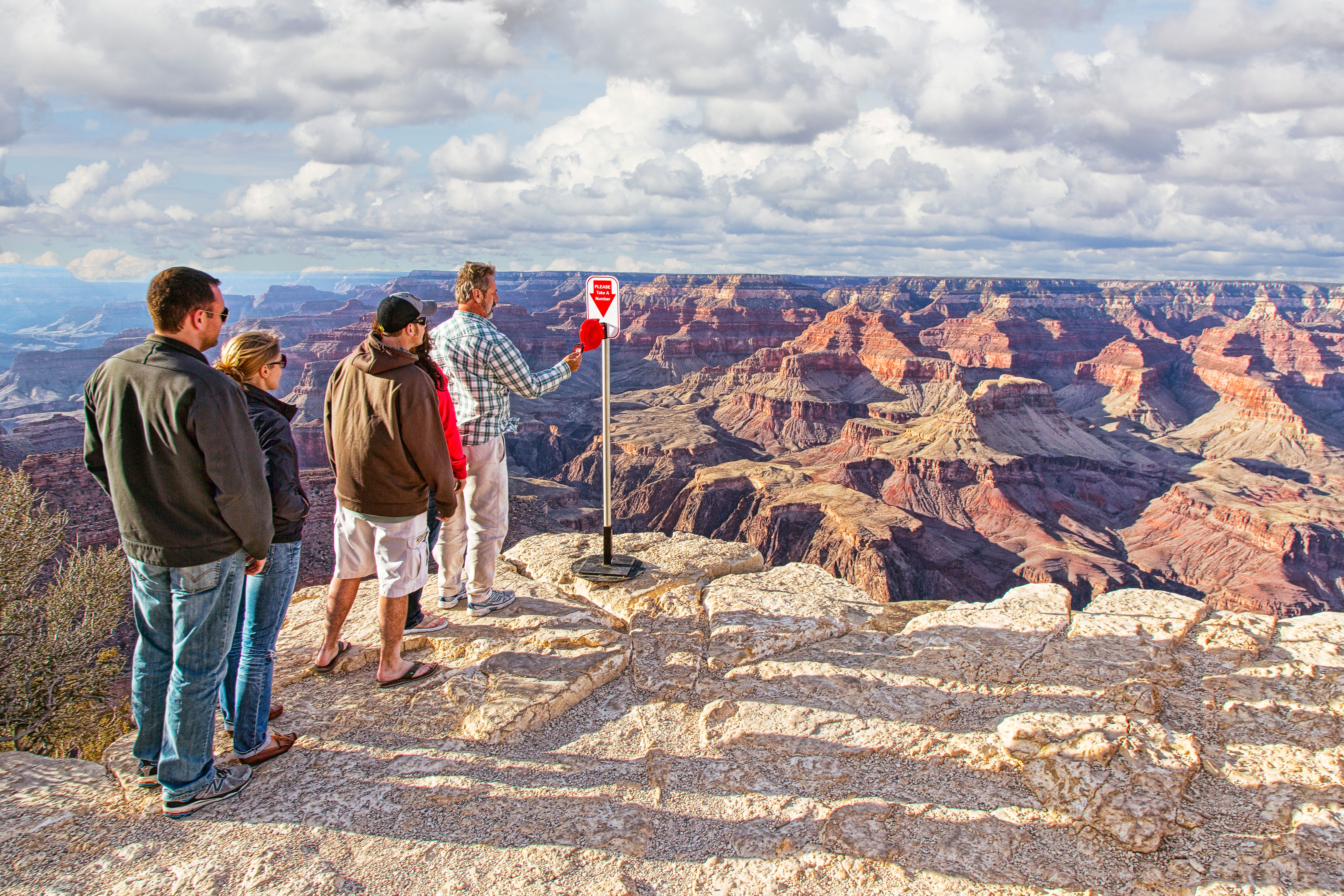 Top Tips for a Last-Minute Summer Trip