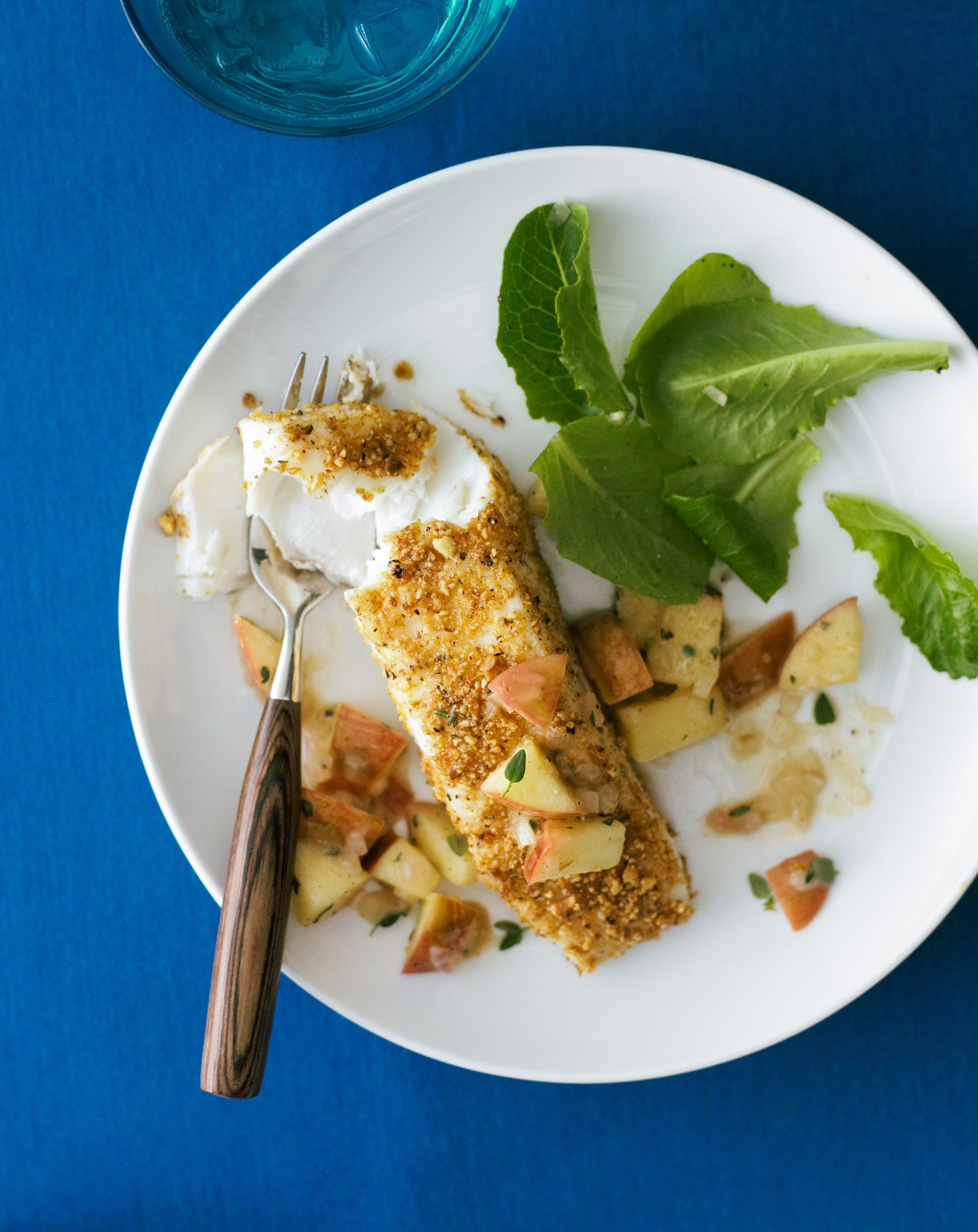 hazelnut-crusted-halibut-with-apple-salsa