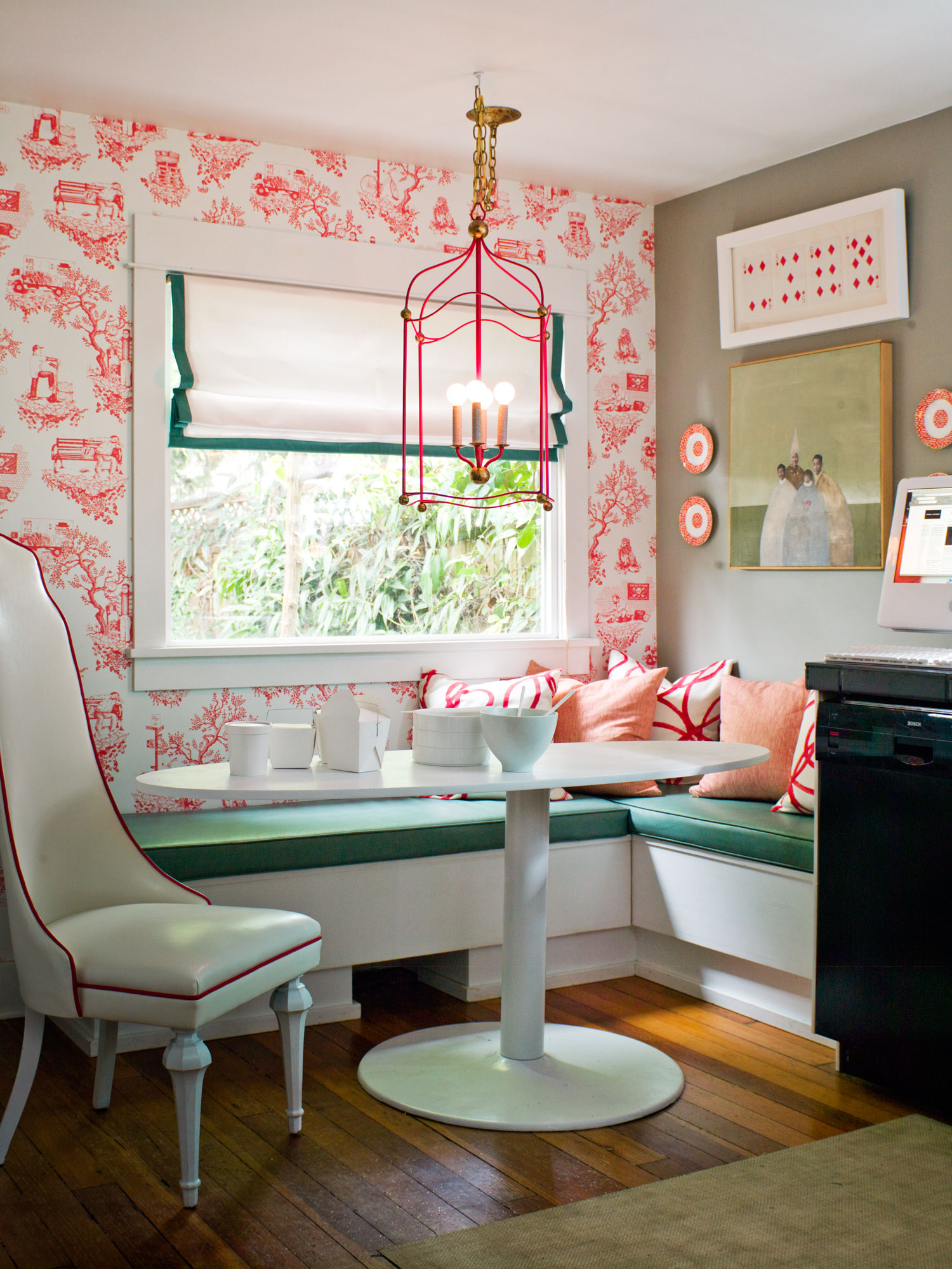 wallpaper-accent-wall