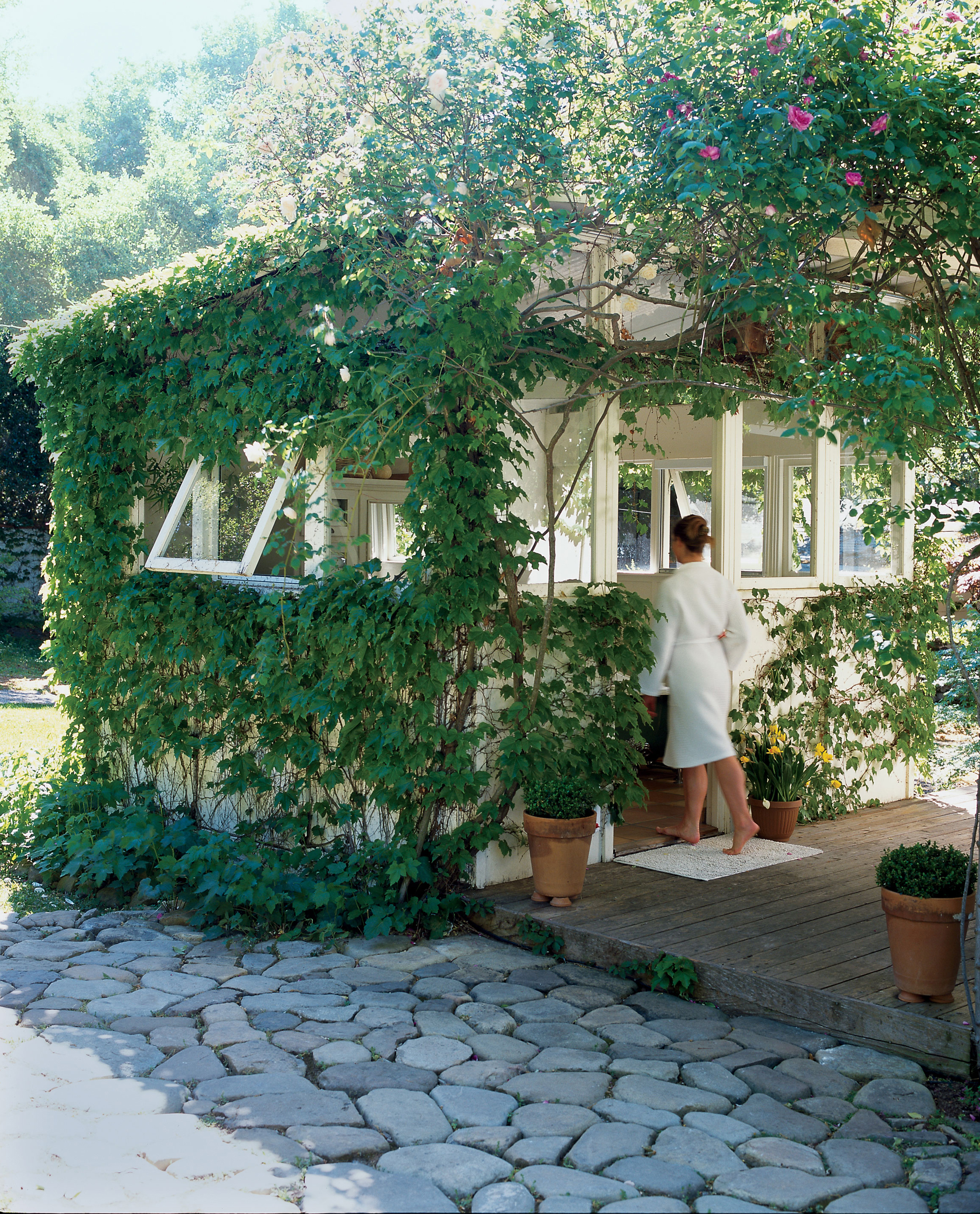 Sink into a Tub in Your Own Backyard Bathhouse
